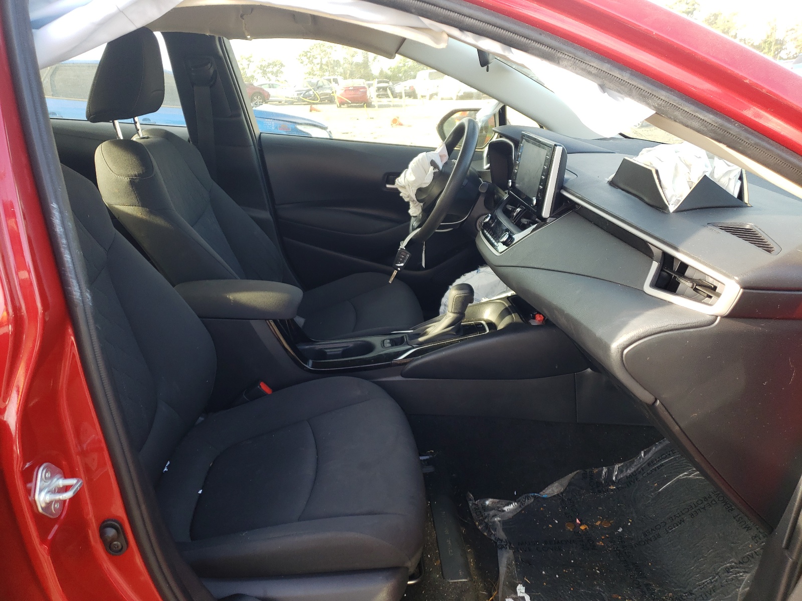 Photo 5 from auction – 2020 TOYOTA COROLLA LE with VIN JTDEPRAEXLJ045347