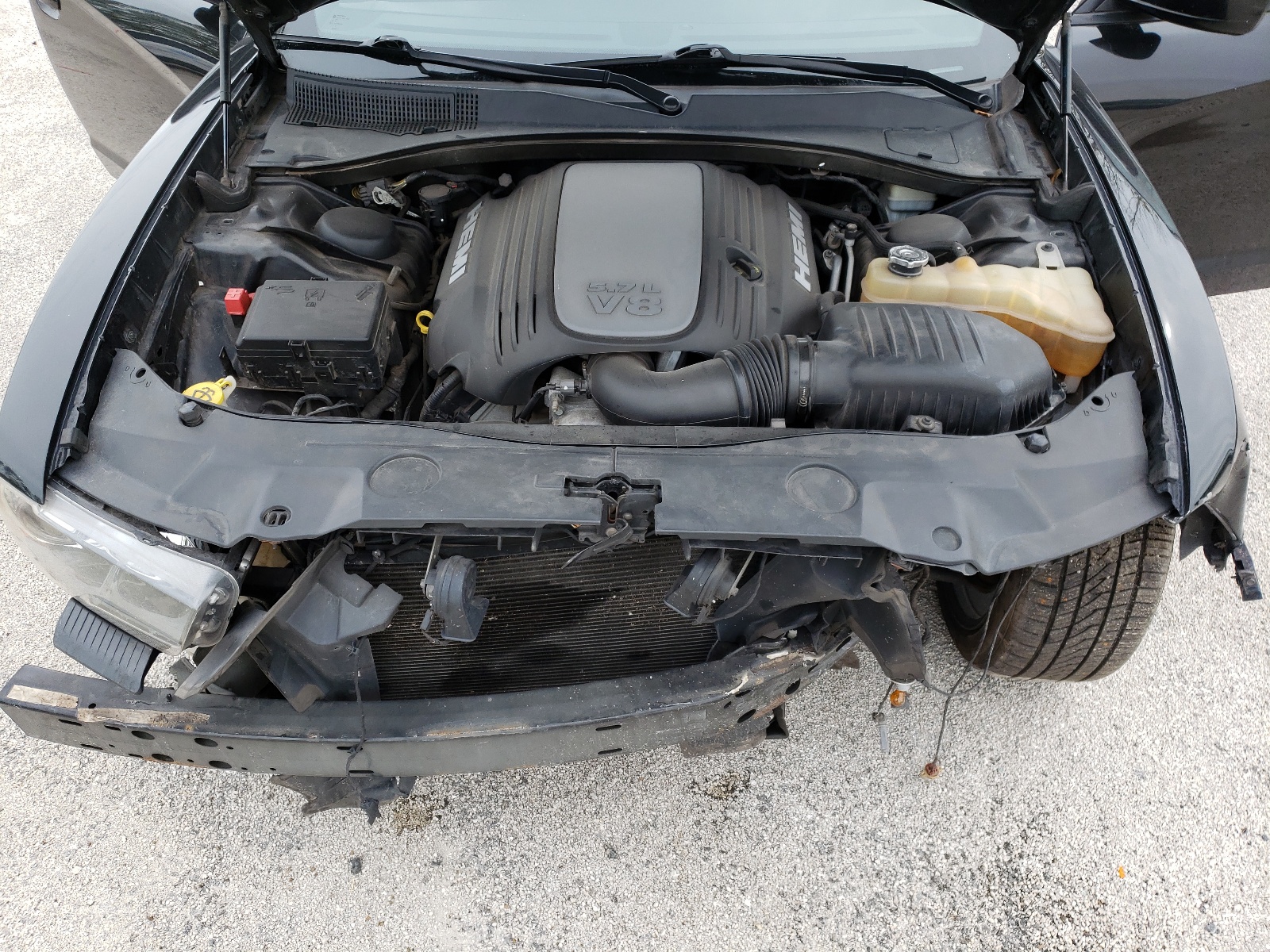 Zdjęcie 7 z aukcji – 2011 DODGE CHARGER R/ z VIN 2B3CL5CT4BH539406