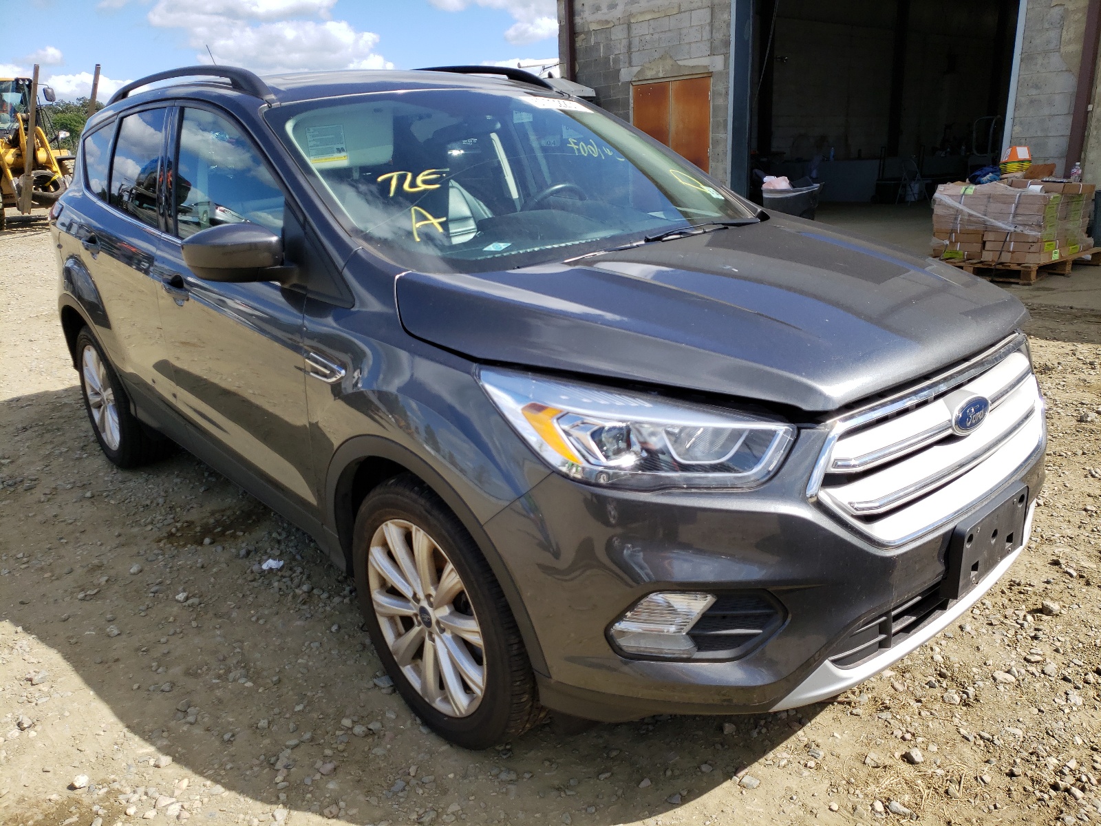 Photo 1 from auction – 2019 FORD ESCAPE SEL with VIN 1FMCU9HD6KUA57288