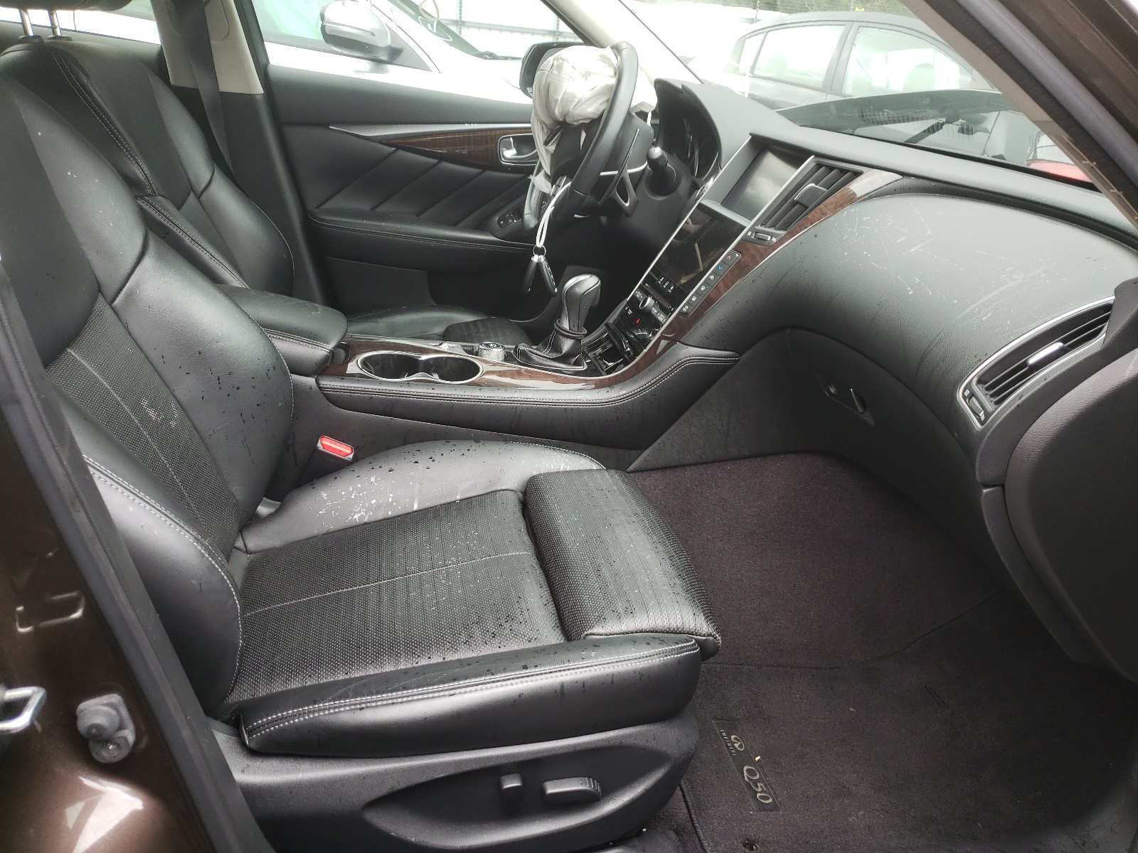 Photo 5 from auction – 2015 INFINITI Q50 BASE with VIN JN1BV7AP6FM330194