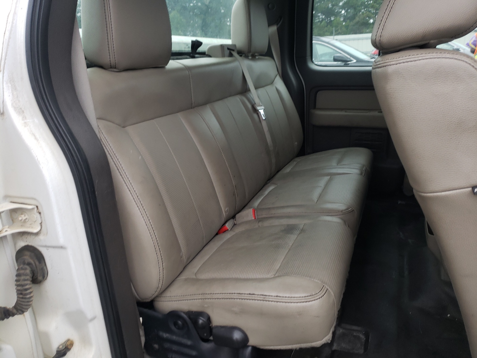 Photo 6 from auction – 2010 FORD F150 SUPER with VIN 1FTEX1CW8AFC63388