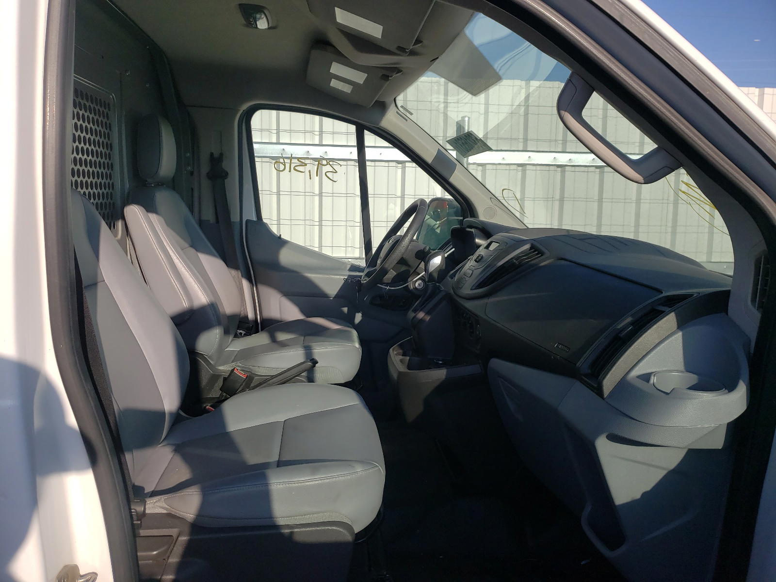 Photo 5 from auction – 2015 FORD TRANSIT T- with VIN 1FTSW2ZM6FKA67028