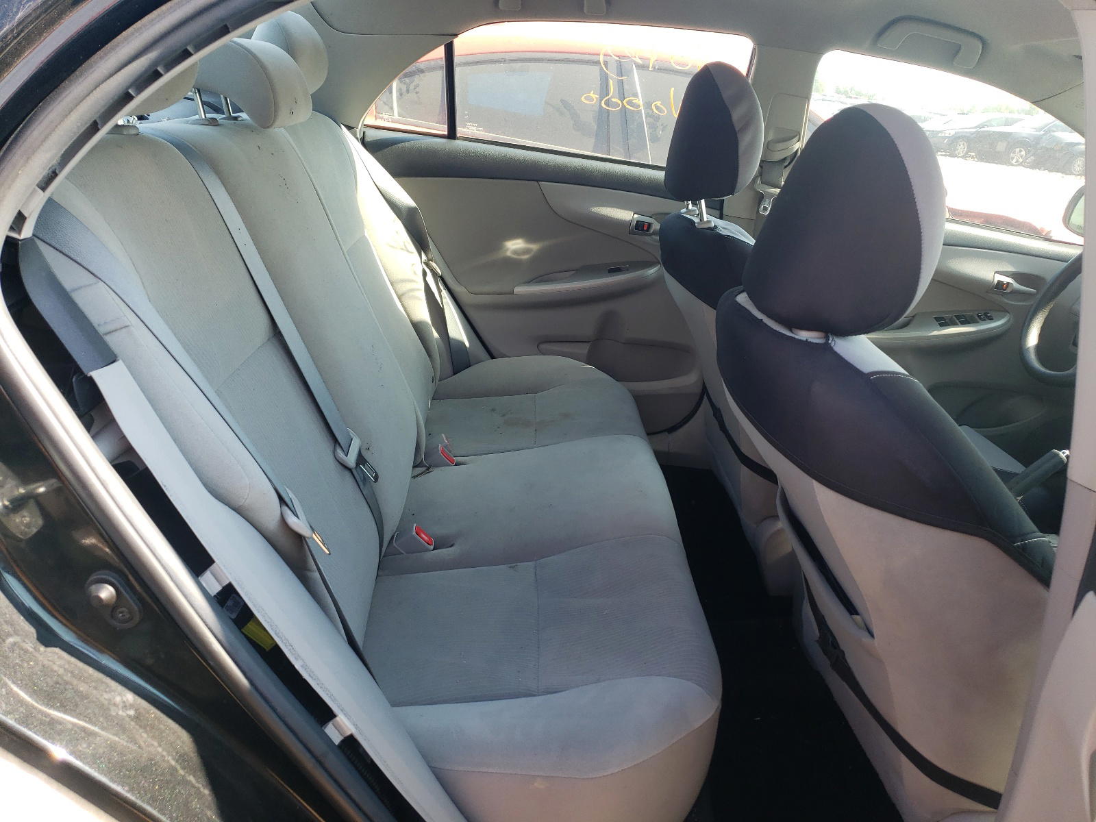 Photo 6 from auction – 2012 TOYOTA COROLLA BA with VIN 2T1BU4EE7CC870492