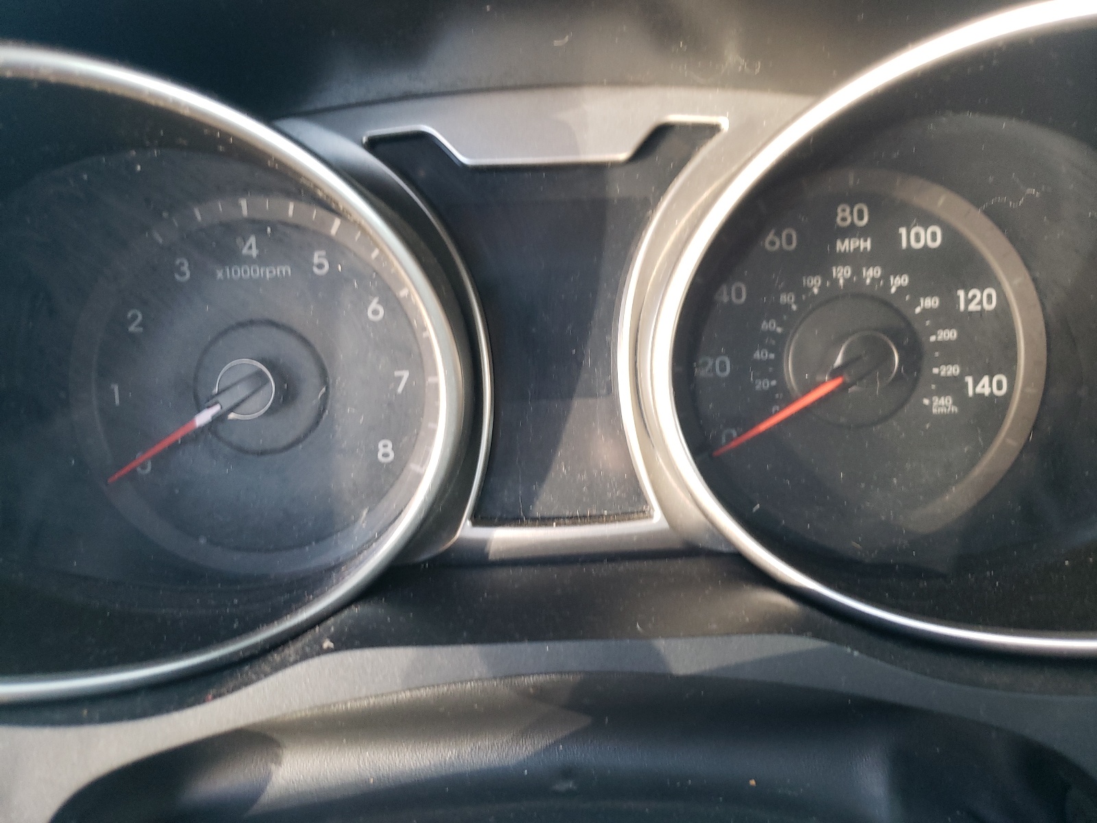 Photo 8 from auction – 2013 HYUNDAI VELOSTER with VIN KMHTC6AD6DU142887