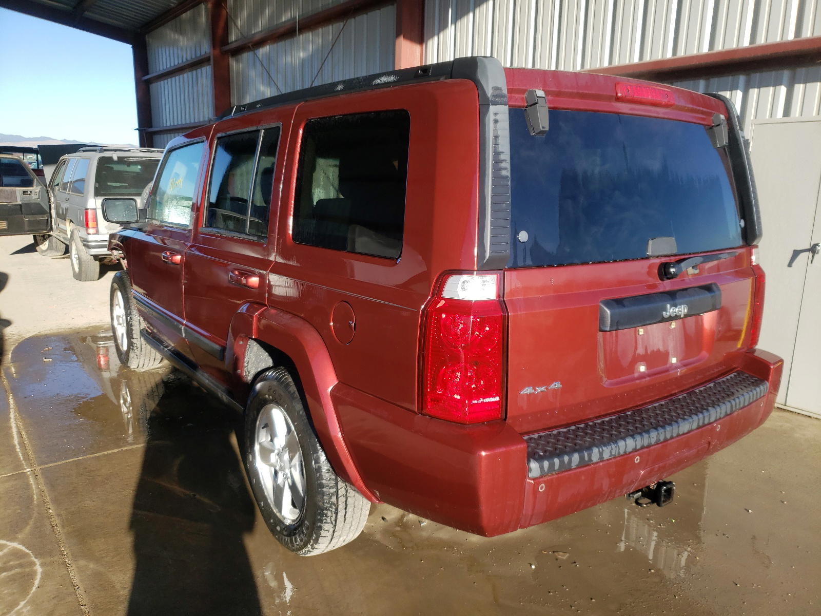 Photo 3 from auction – 2007 JEEP COMMANDER with VIN 1J8HG48KX7C611697