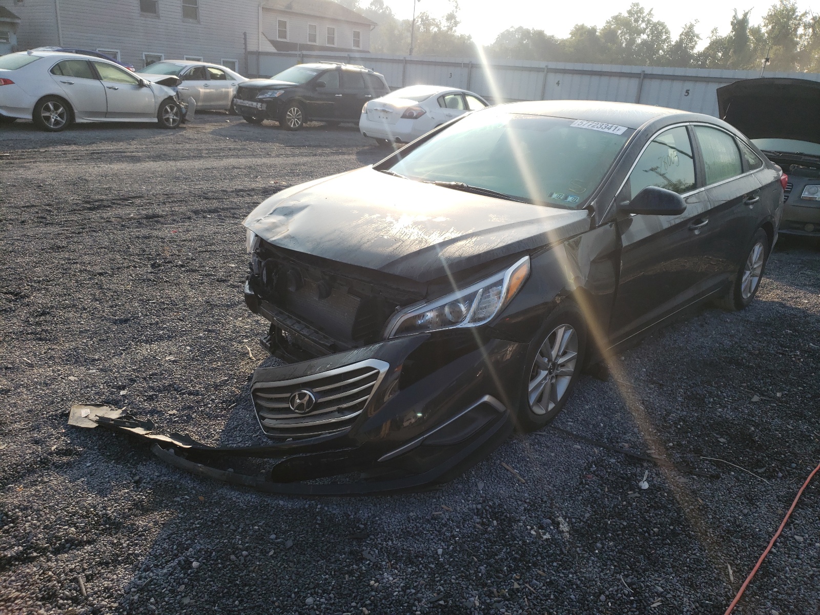 Photo 2 from auction – 2016 HYUNDAI SONATA SE with VIN 5NPE24AF2GH351497