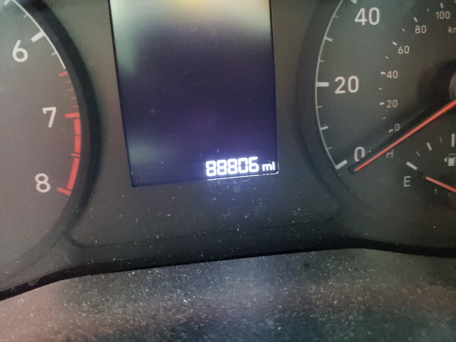 Photo 8 from auction – 2018 HYUNDAI ACCENT SE with VIN 3KPC24A34JE013009