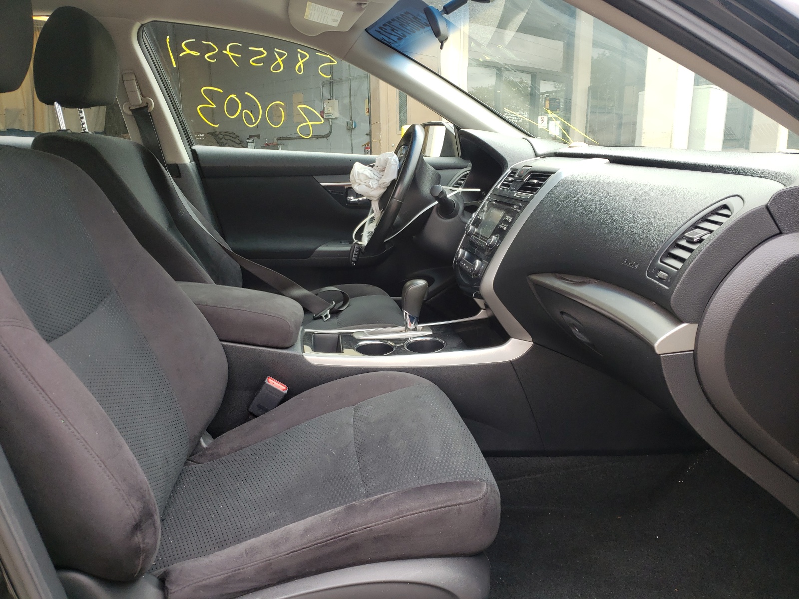 Photo 5 from auction – 2014 NISSAN ALTIMA 2.5 with VIN 1N4AL3AP0EC165230