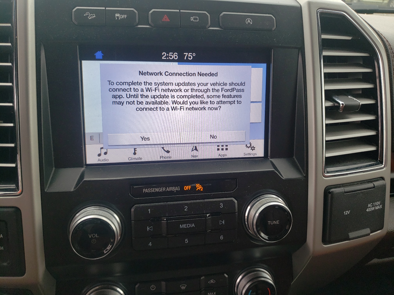 Photo 9 from auction – 2019 FORD F150 SUPER with VIN 1FTEW1E41KFA50444