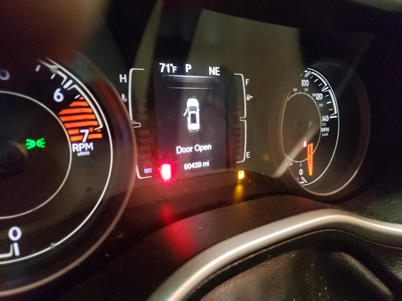 Photo 8 from auction – 2018 JEEP CHEROKEE L with VIN 1C4PJLCB5JD604969
