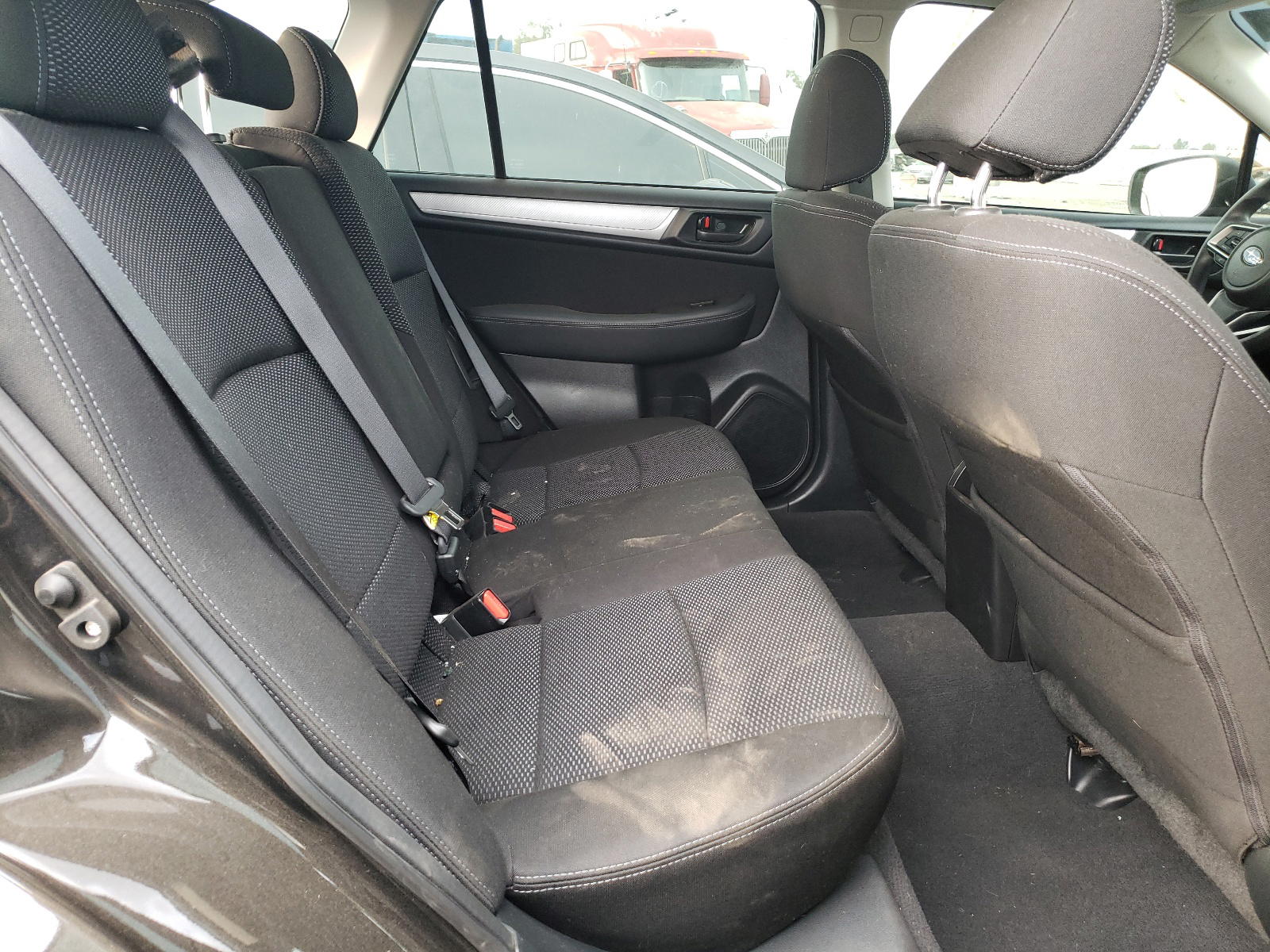 Photo 6 from auction – 2018 SUBARU OUTBACK 2. with VIN 4S4BSAAC4J3268062