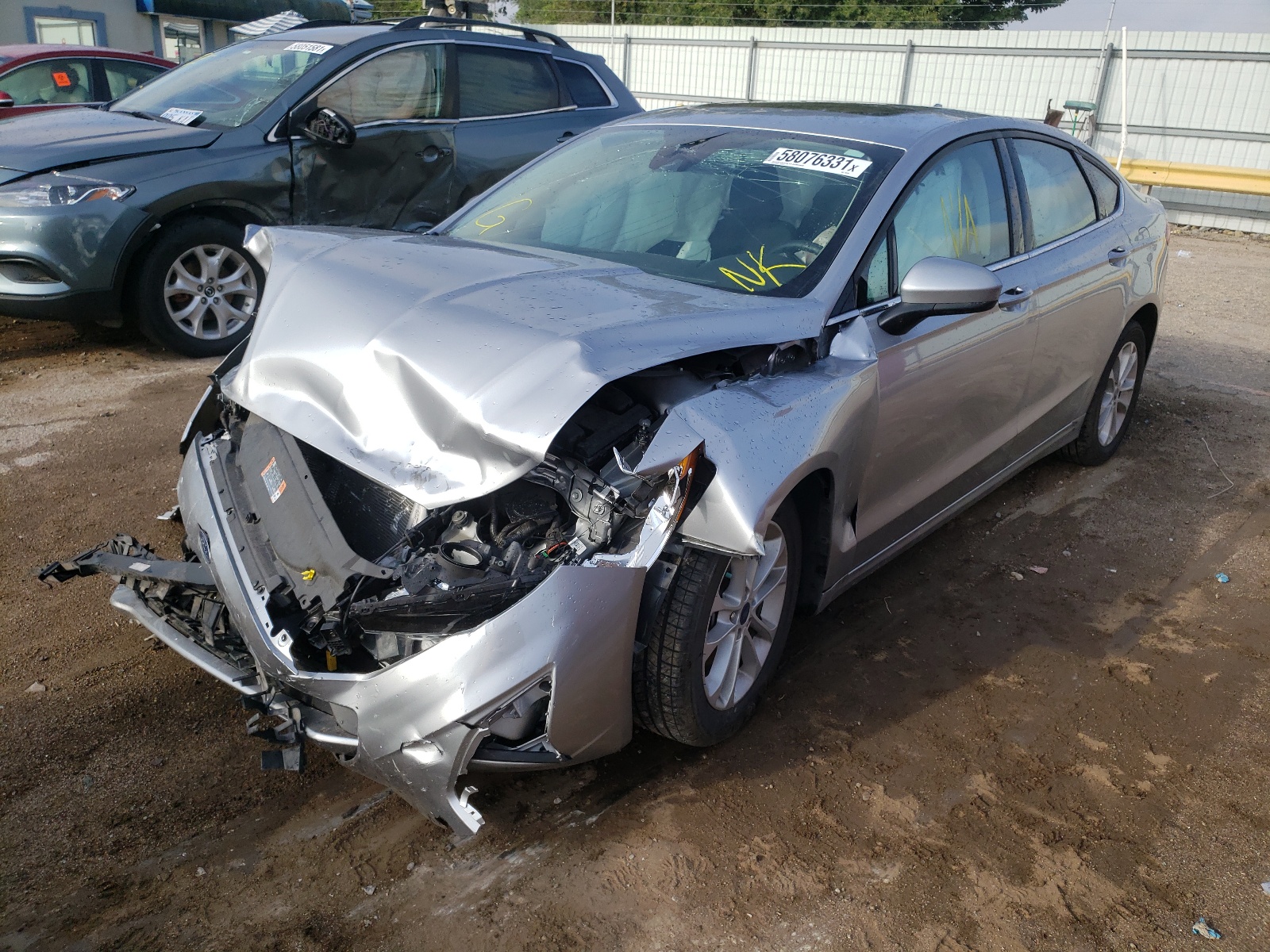Photo 2 from auction – 2020 FORD FUSION SE with VIN 3FA6P0HD3LR169789