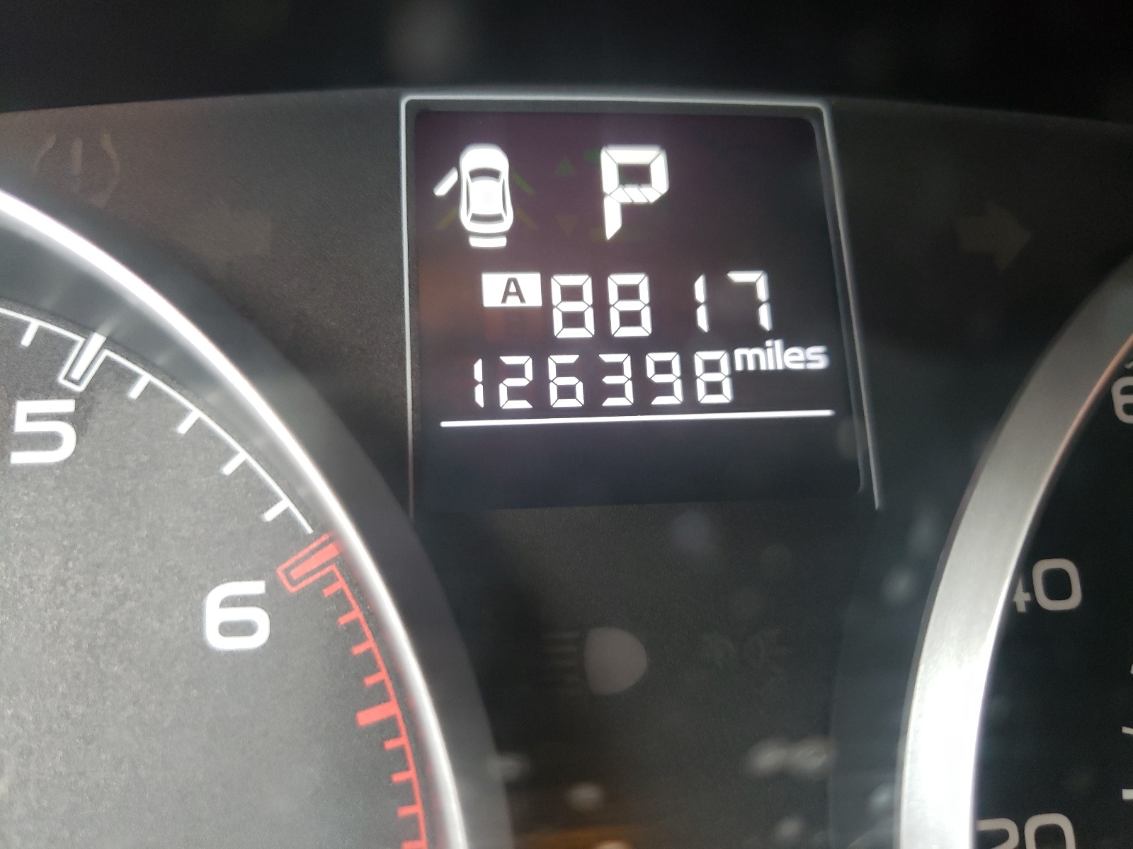 Photo 8 from auction – 2013 SUBARU LEGACY 2.5 with VIN 4S3BMCG63D3010051