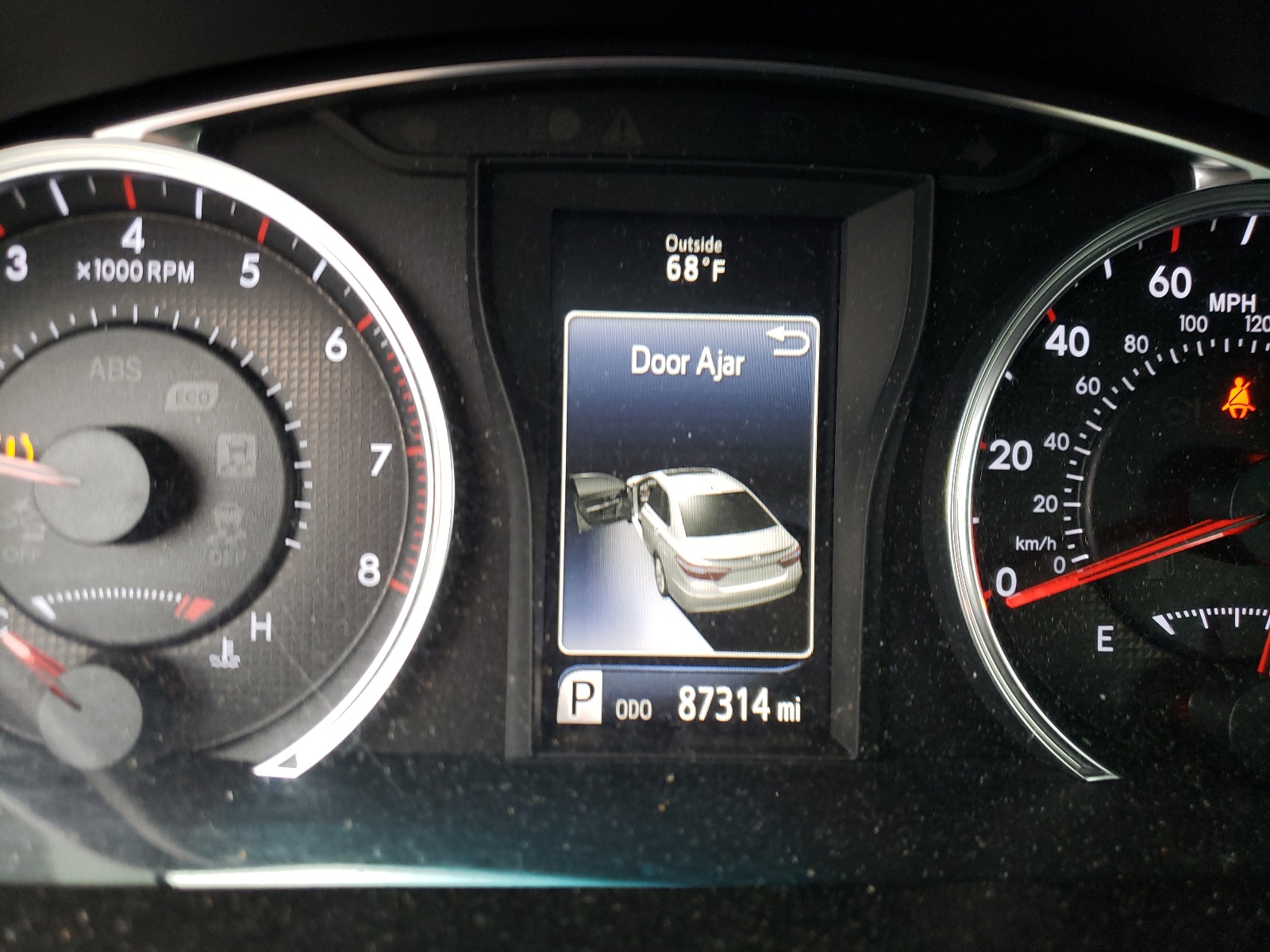 Photo 8 from auction – 2015 TOYOTA CAMRY LE with VIN 4T1BF1FK1FU489365