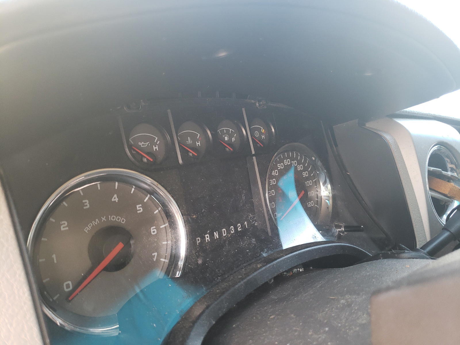 Photo 8 from auction – 2010 FORD F150 SUPER with VIN 1FTFW1EV3AFD62339