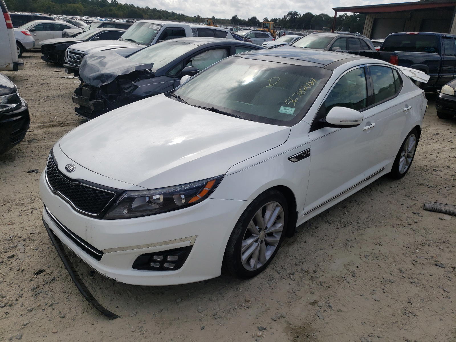 Photo 2 from auction – 2014 KIA OPTIMA SX with VIN 5XXGR4A60EG284685