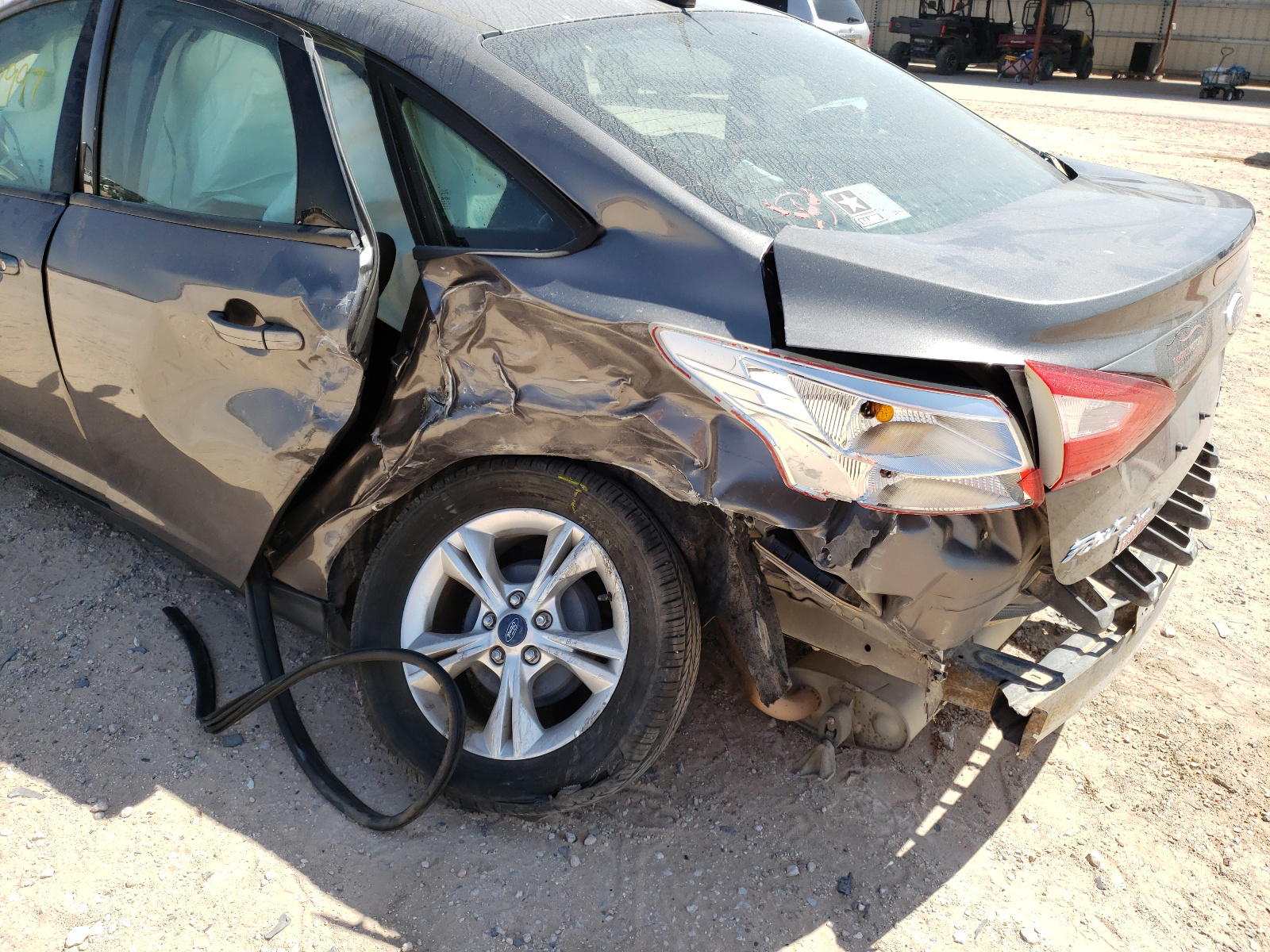 Photo 9 from auction – 2013 FORD FOCUS SE with VIN 1FADP3F22DL262779