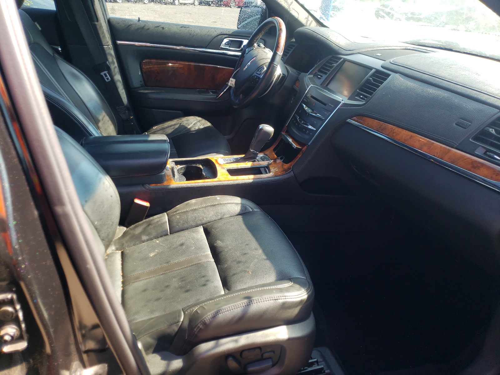 Photo 5 from auction – 2013 LINCOLN MKS with VIN 1LNHL9FT0DG616242