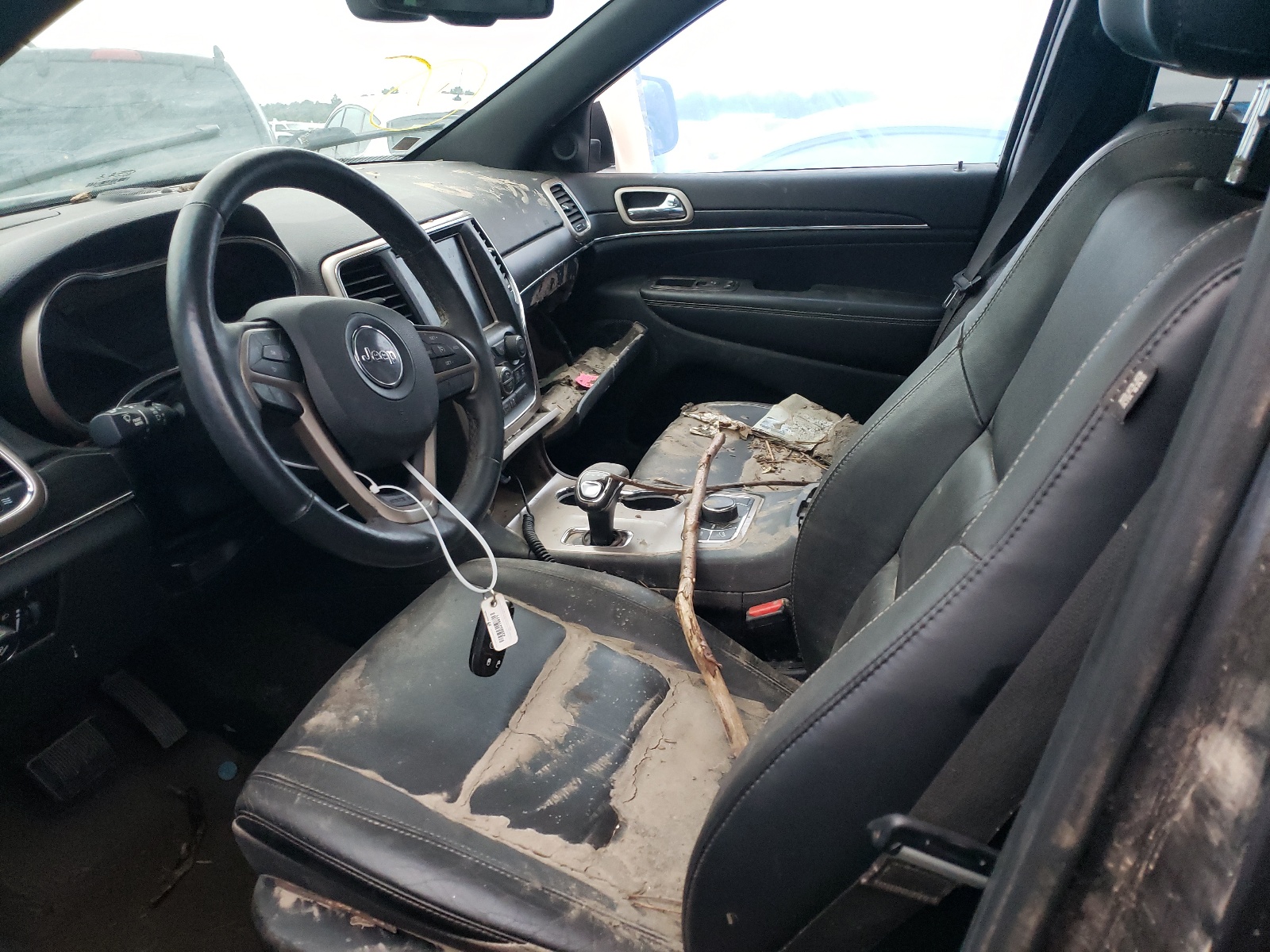 Photo 5 from auction – 2014 JEEP GRAND CHER with VIN 1C4RJFBG5EC232424