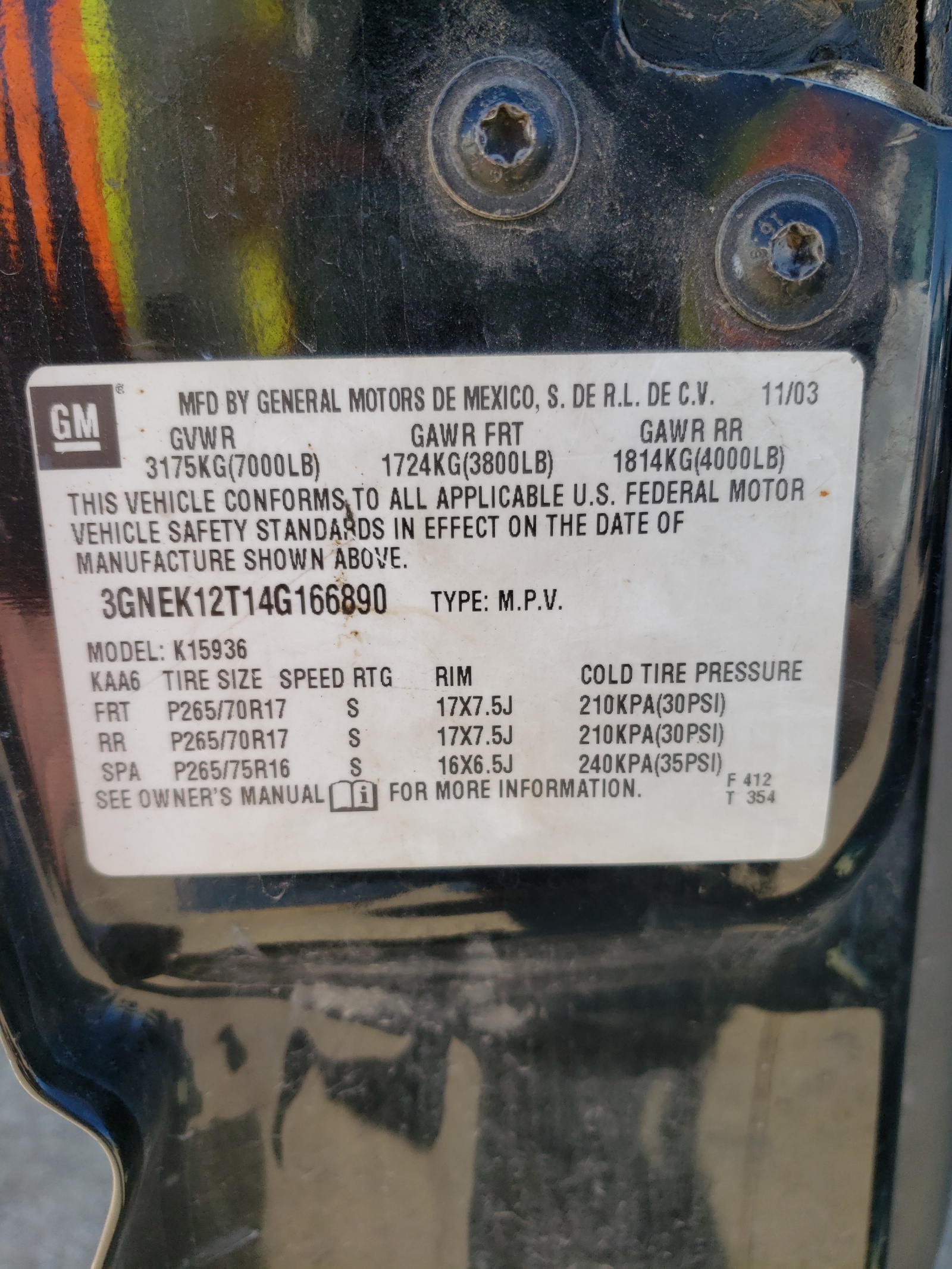 Photo 10 from auction – 2004 CHEVROLET AVALANCHE with VIN 3GNEK12T14G166890