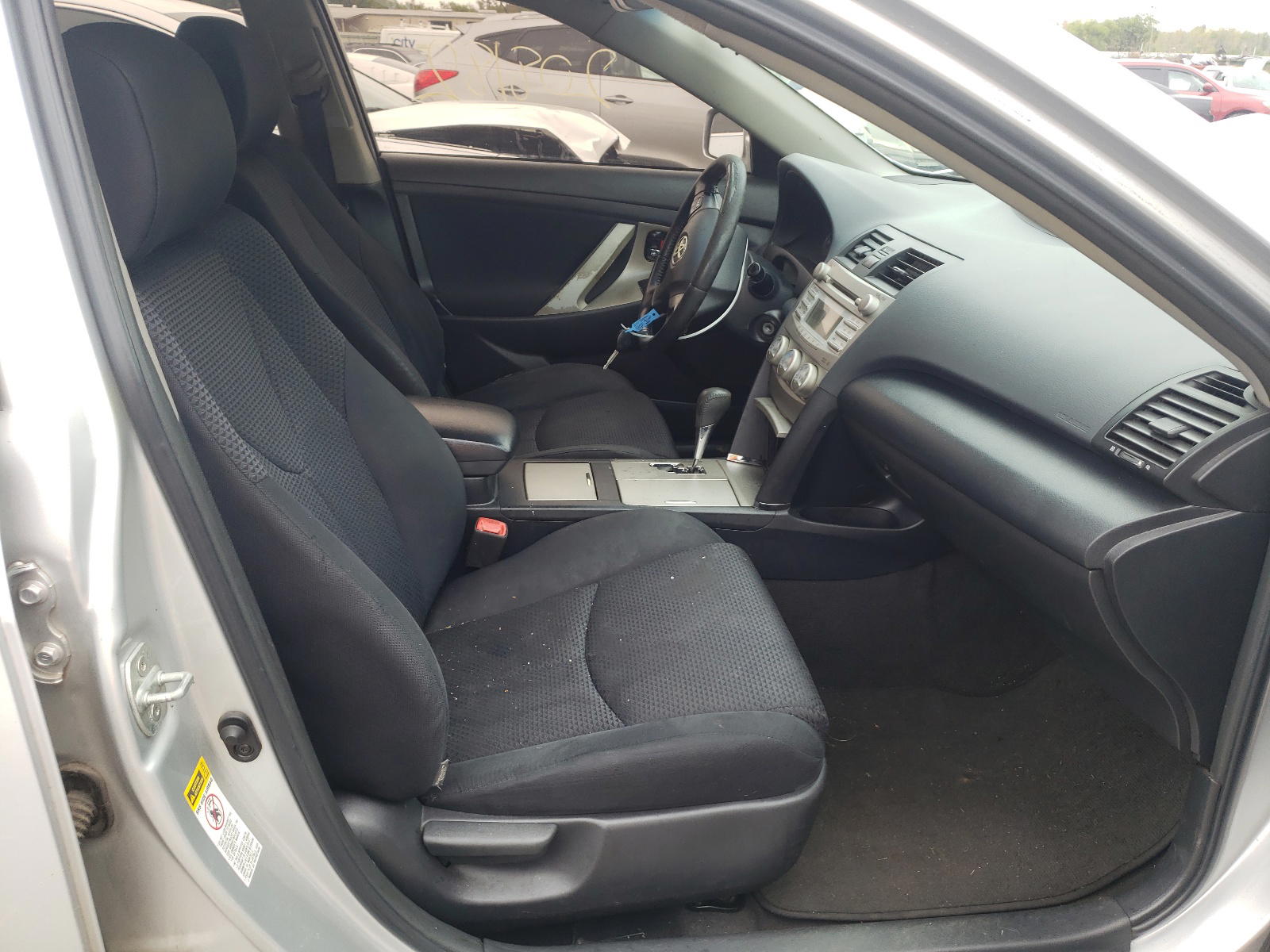 Photo 5 from auction – 2011 TOYOTA CAMRY BASE with VIN 4T1BF3EK4BU773502