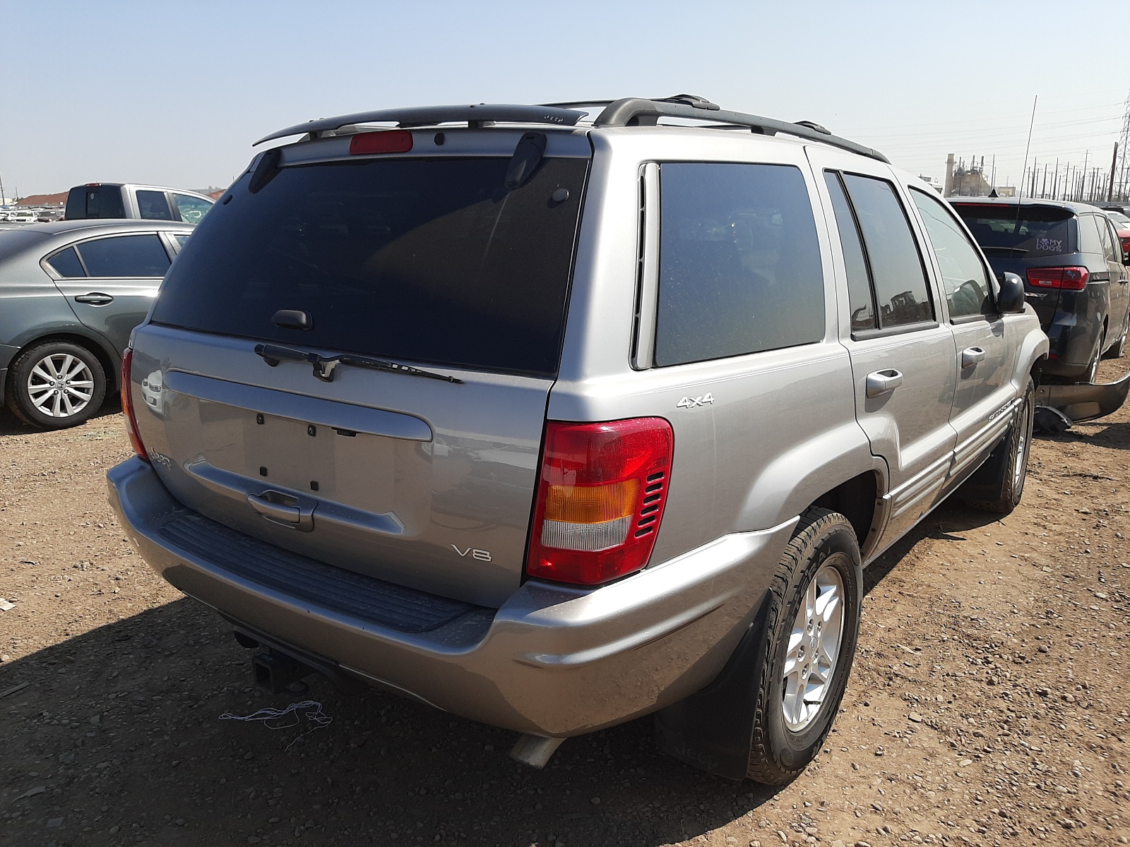 Photo 4 from auction – 2000 JEEP GRAND CHER with VIN 1J4GW58N9YC186474