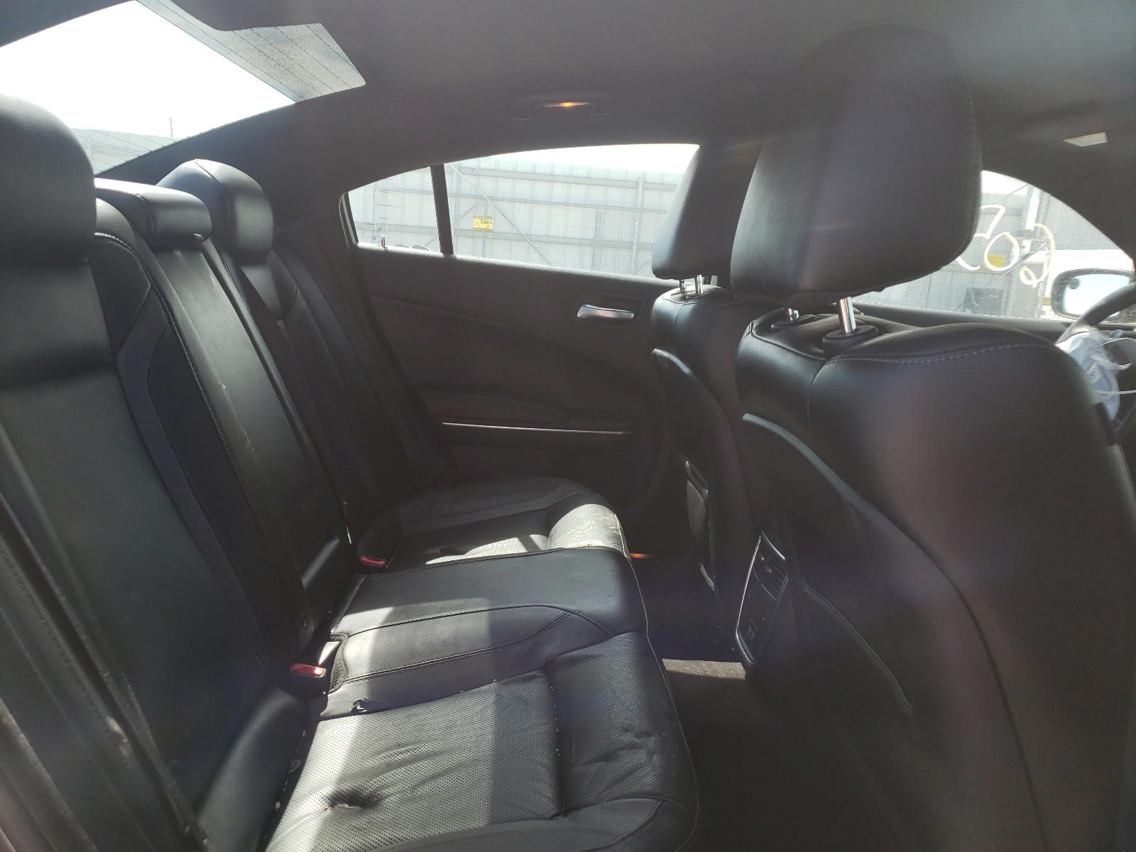 Photo 6 from auction – 2016 DODGE CHARGER SX with VIN 2C3CDXJG8GH306136
