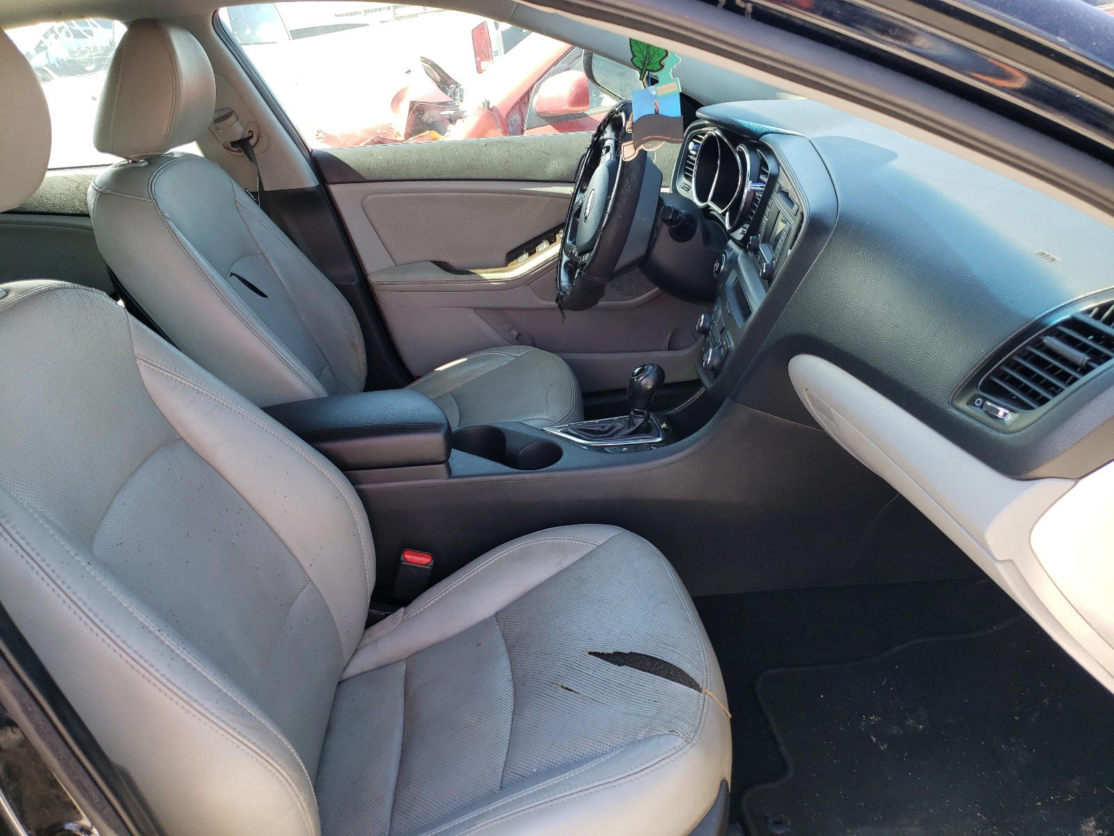 Photo 5 from auction – 2013 KIA OPTIMA EX with VIN 5XXGN4A76DG169172