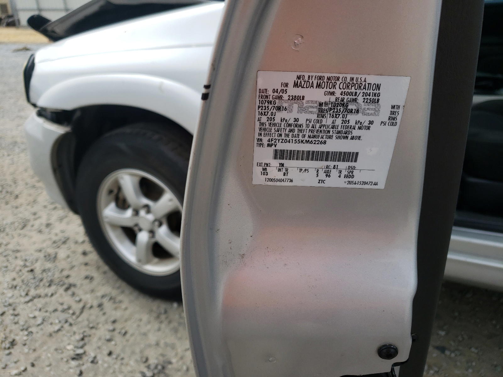 Photo 10 from auction – 2005 MAZDA TRIBUTE S with VIN 4F2YZ04155KM62268