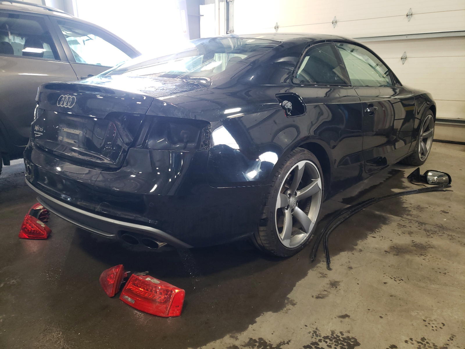Photo 4 from auction – 2014 AUDI S5 PREMIUM with VIN WAUCGAFR2EA061126