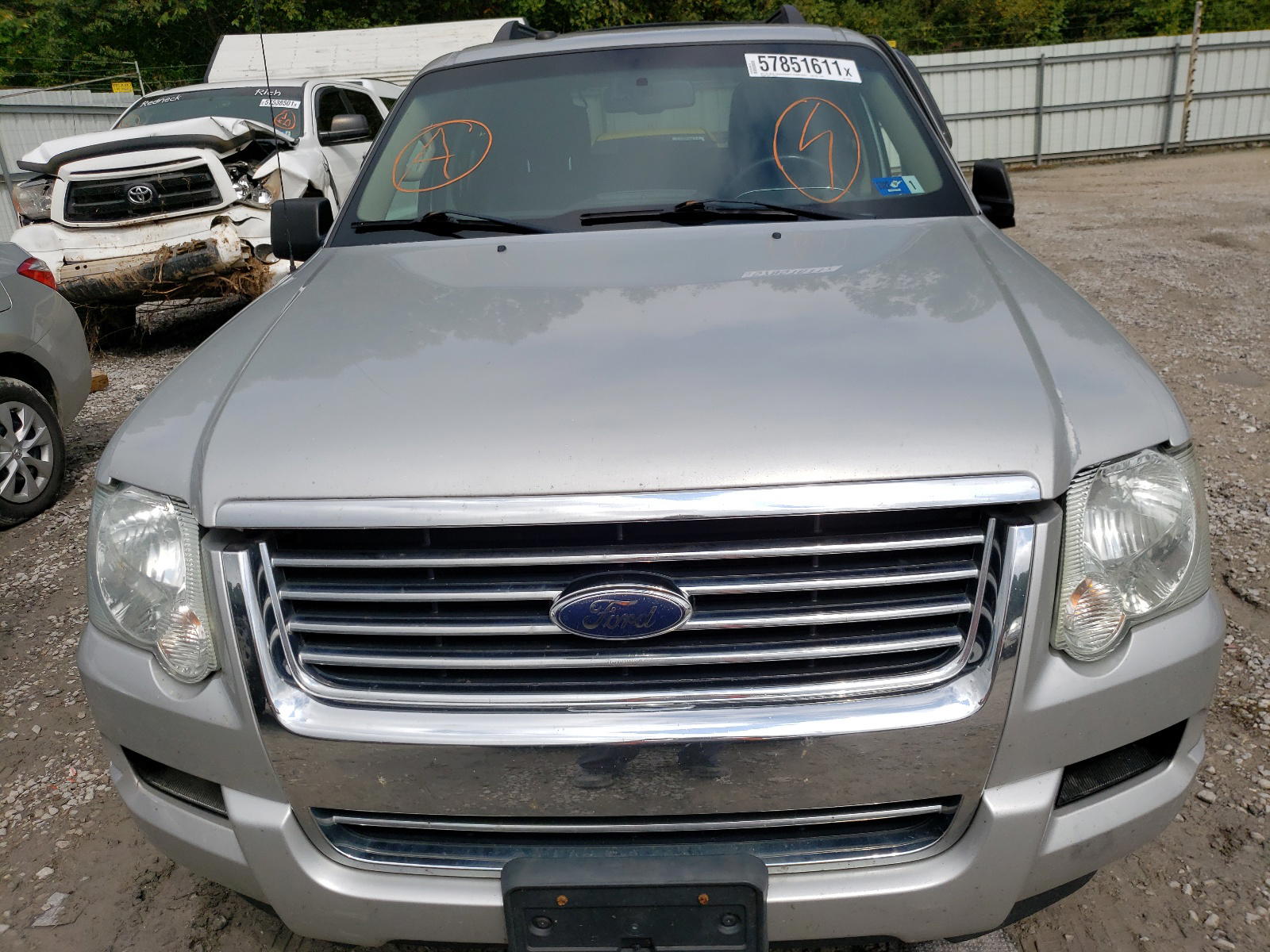 Photo 9 from auction – 2009 FORD EXPLORER X with VIN 1FMEU73E99UA35843