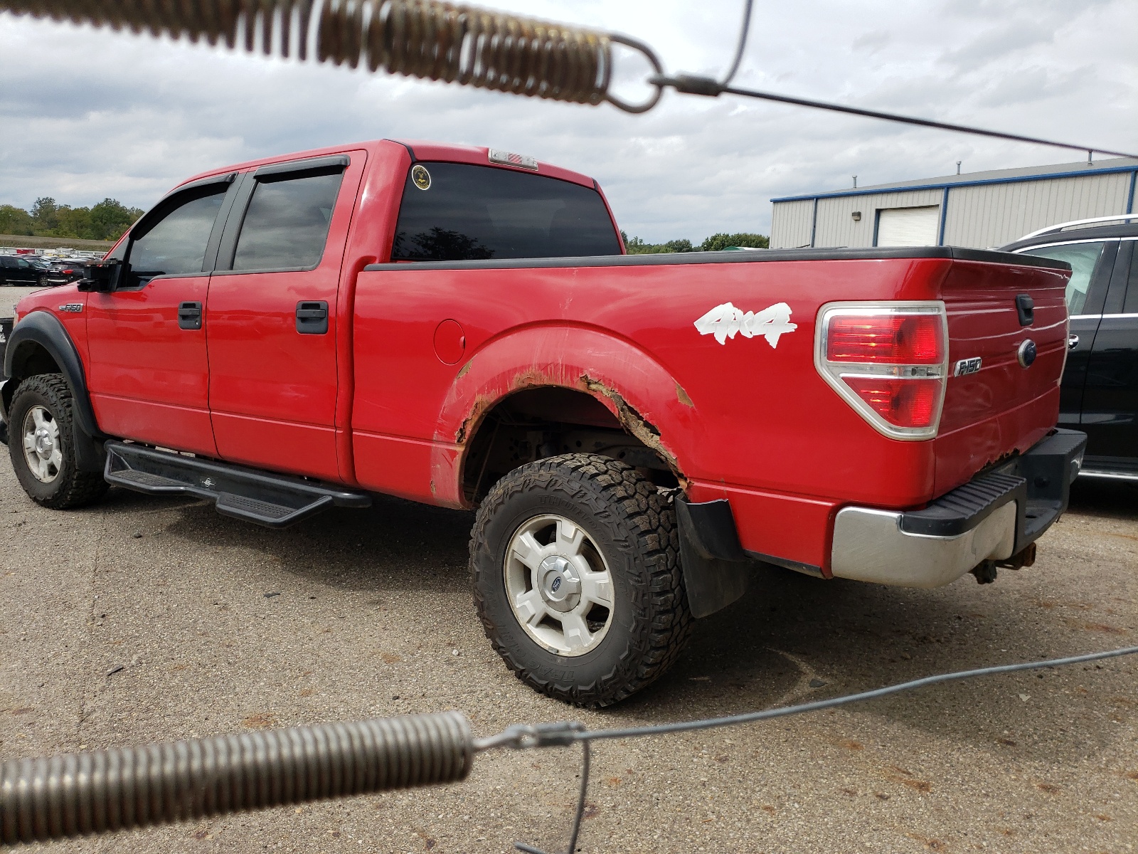 Photo 3 from auction – 2010 FORD F150 SUPER with VIN 1FTFW1E88AFB88326