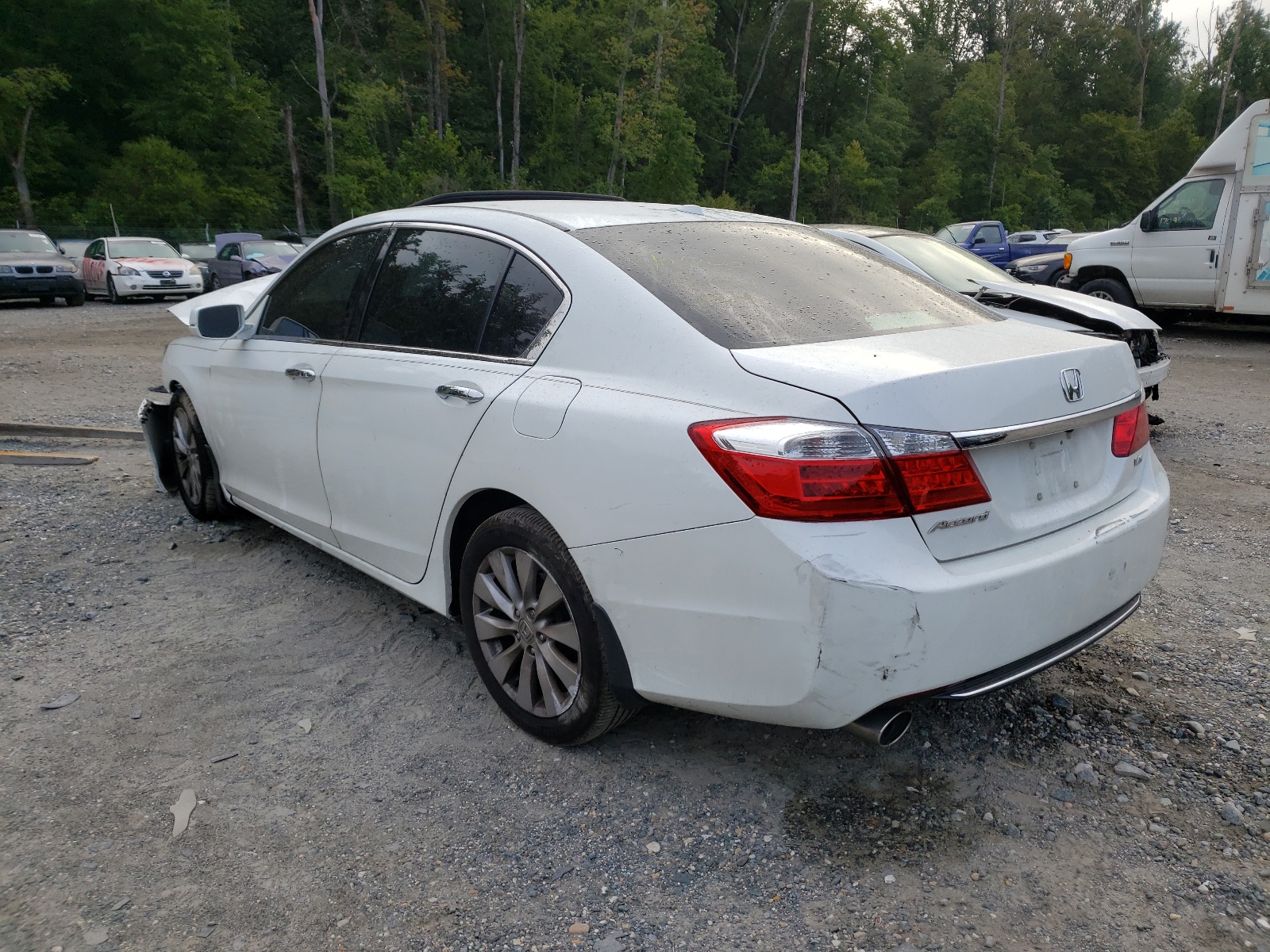 Photo 3 from auction – 2013 HONDA ACCORD EXL with VIN 1HGCR3F83DA005227