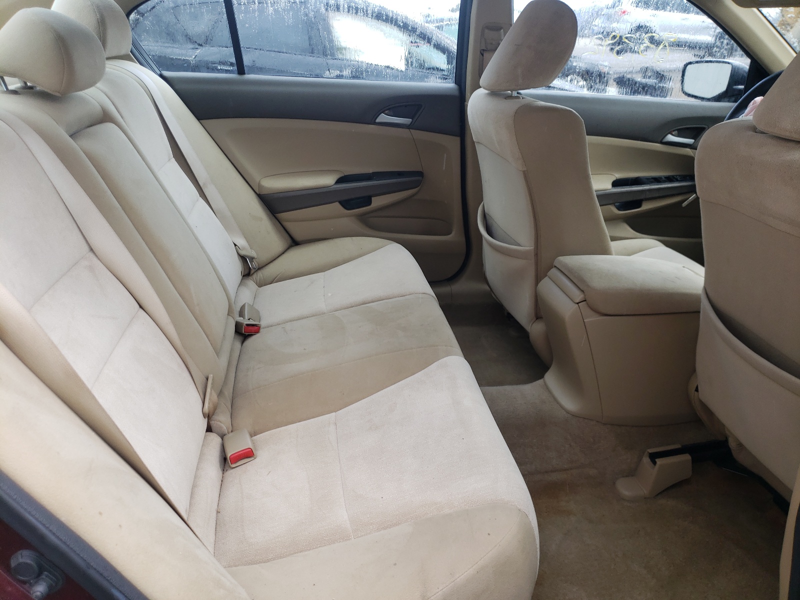 Photo 6 from auction – 2010 HONDA ACCORD LX with VIN 1HGCP2F32AA144880