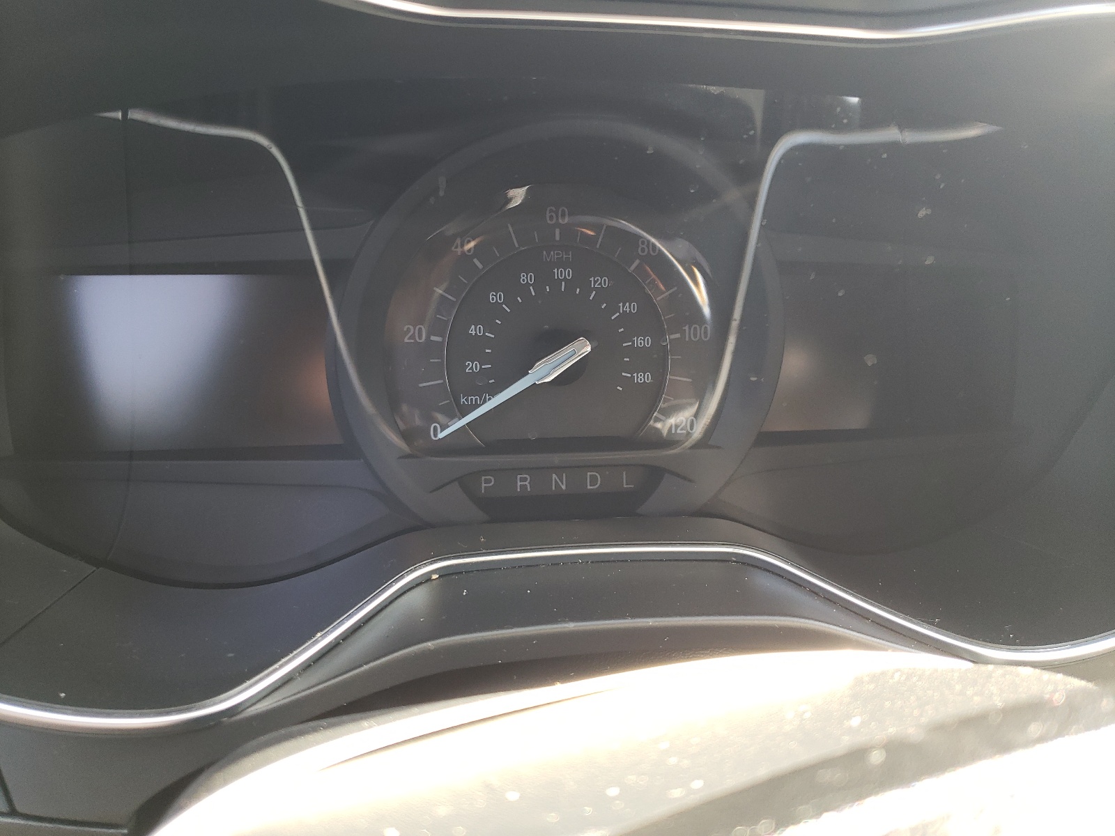 Photo 8 from auction – 2018 FORD FUSION SE with VIN 3FA6P0LU2JR158318