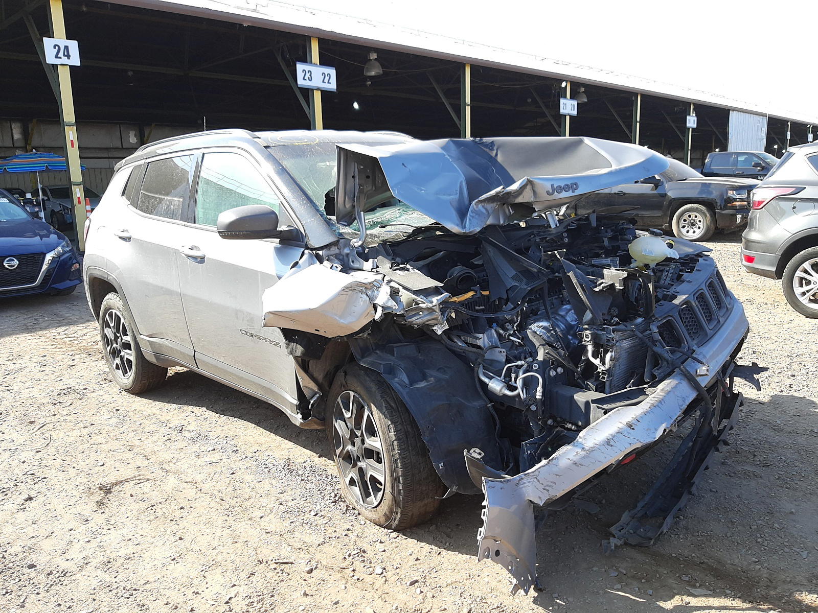 JEEP COMPASS TR 2020 with VIN 3C4NJDDB8LT163038 - Photo from auction