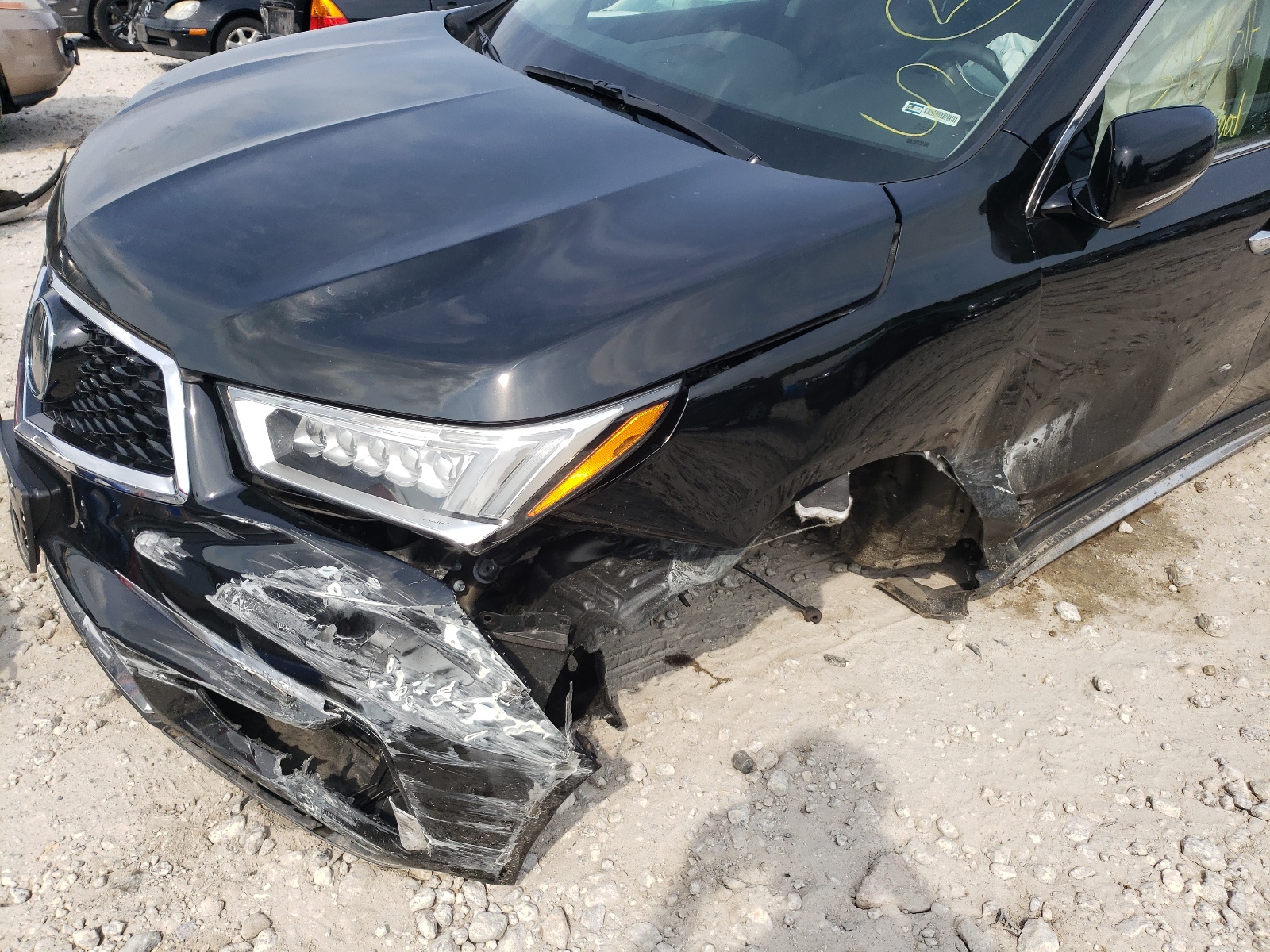 Photo 9 from auction – 2017 ACURA MDX with VIN 5J8YD4H30HL004784