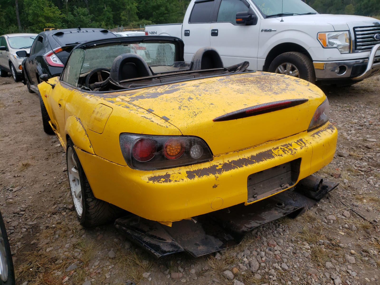 Photo 3 from auction – 2000 HONDA S2000 with VIN JHMAP1147YT002943