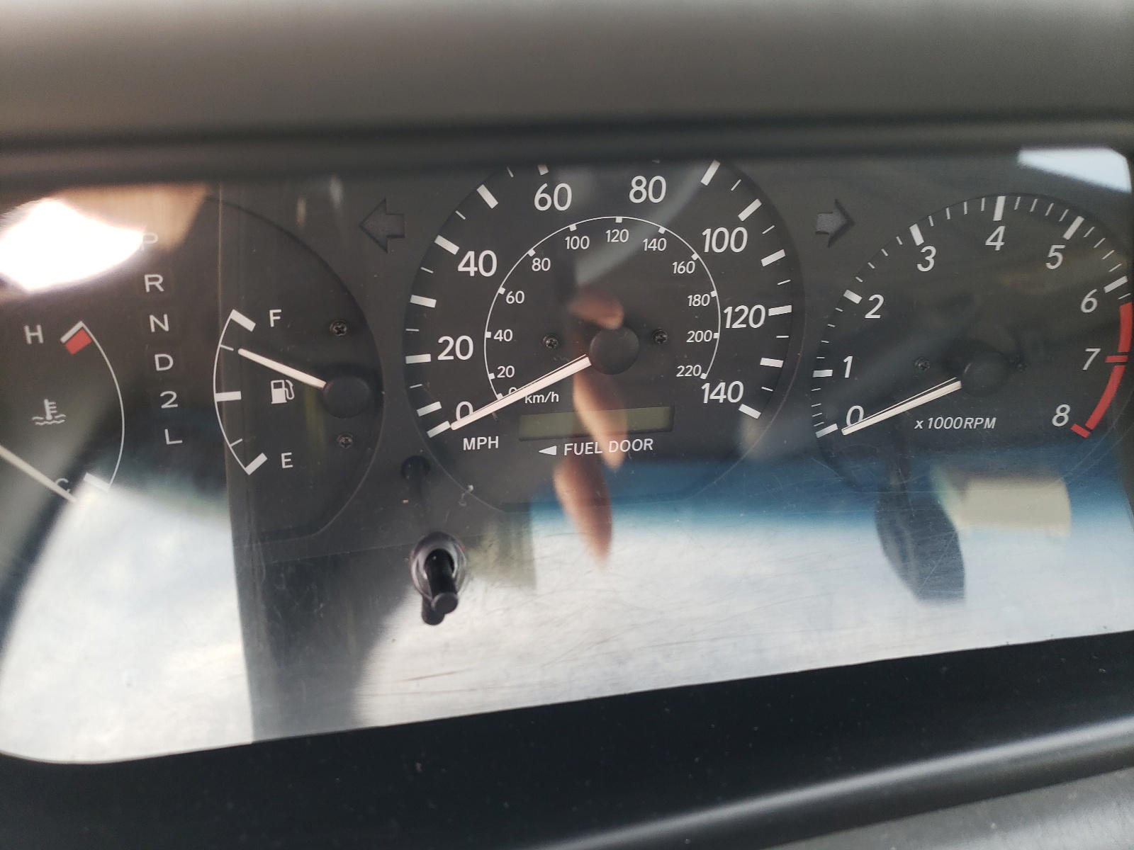 Photo 8 from auction – 2001 TOYOTA CAMRY CE with VIN JT2BF22K110297436