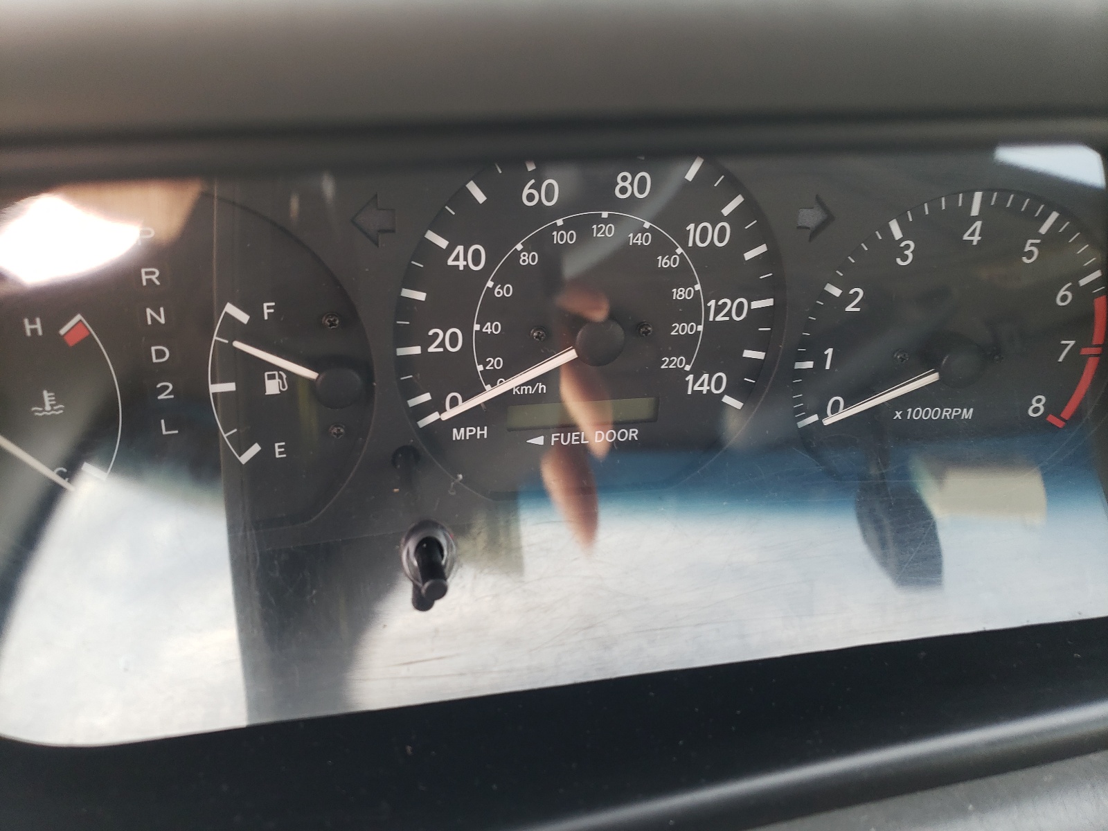 Zdjęcie 8 z aukcji – 2001 TOYOTA CAMRY CE z VIN JT2BF22K110297436