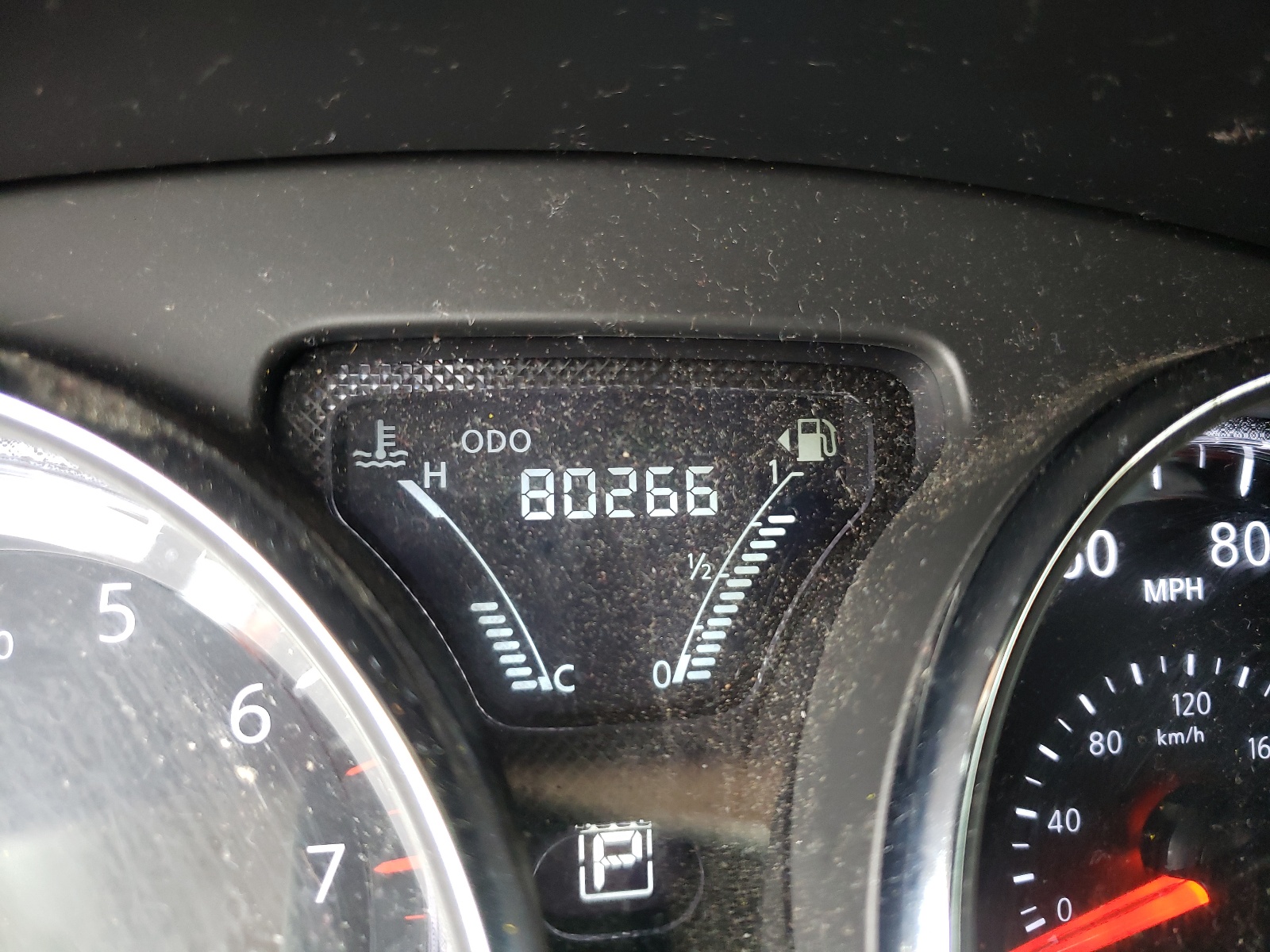 Photo 8 from auction – 2018 NISSAN VERSA with VIN 3N1CN7AP5JL881689