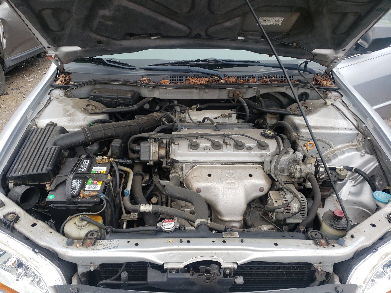 Zdjęcie 7 z aukcji – 2002 HONDA ACCORD z VIN 1HGCF86682A036832