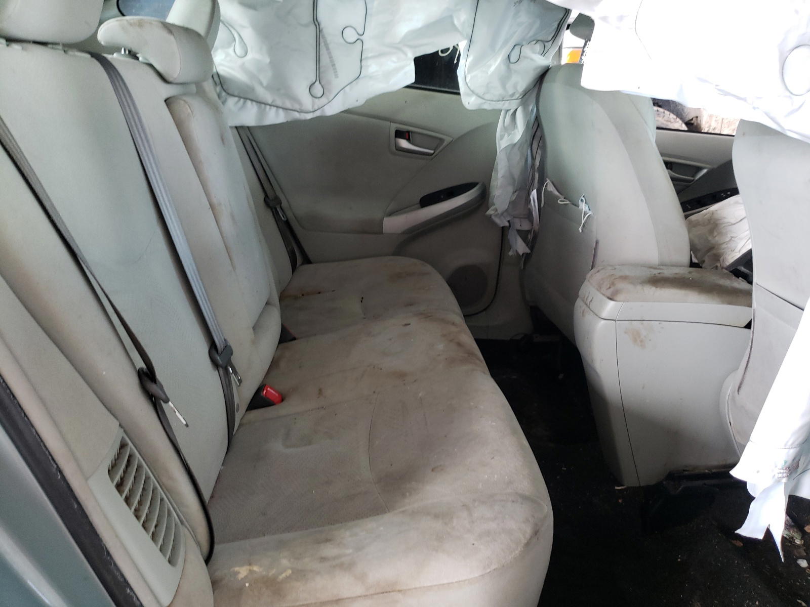 Photo 6 from auction – 2013 TOYOTA PRIUS with VIN JTDKN3DU8D5591194