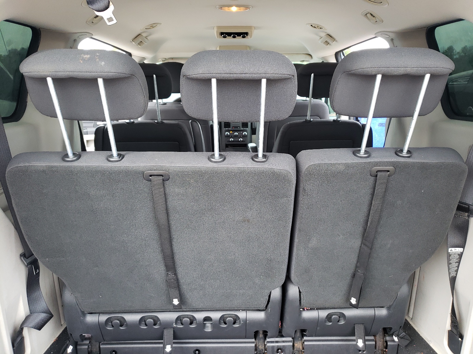 Photo 9 from auction – 2008 DODGE GRAND CARA with VIN 2D8HN44H68R695437