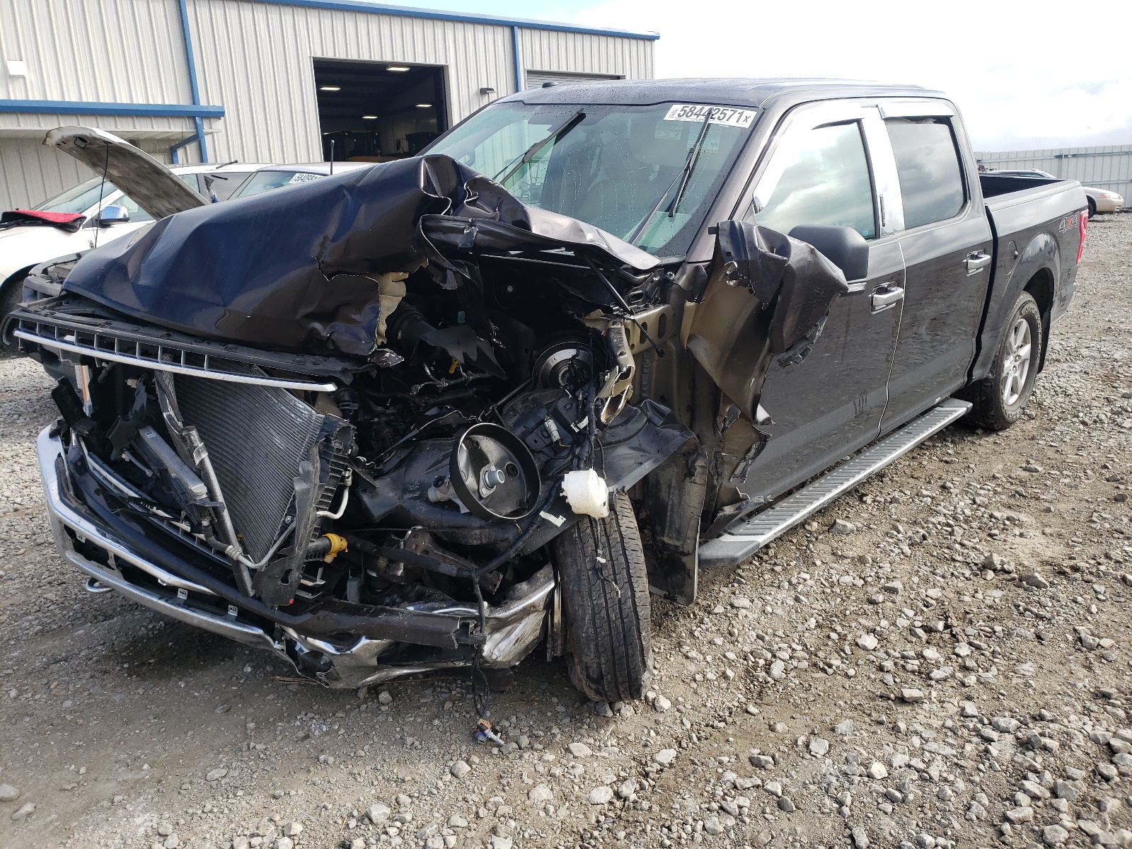صورة رقم 2 من المزاد - 2018 FORD F150 SUPER مع VIN 1FTEW1EB3JFA13845