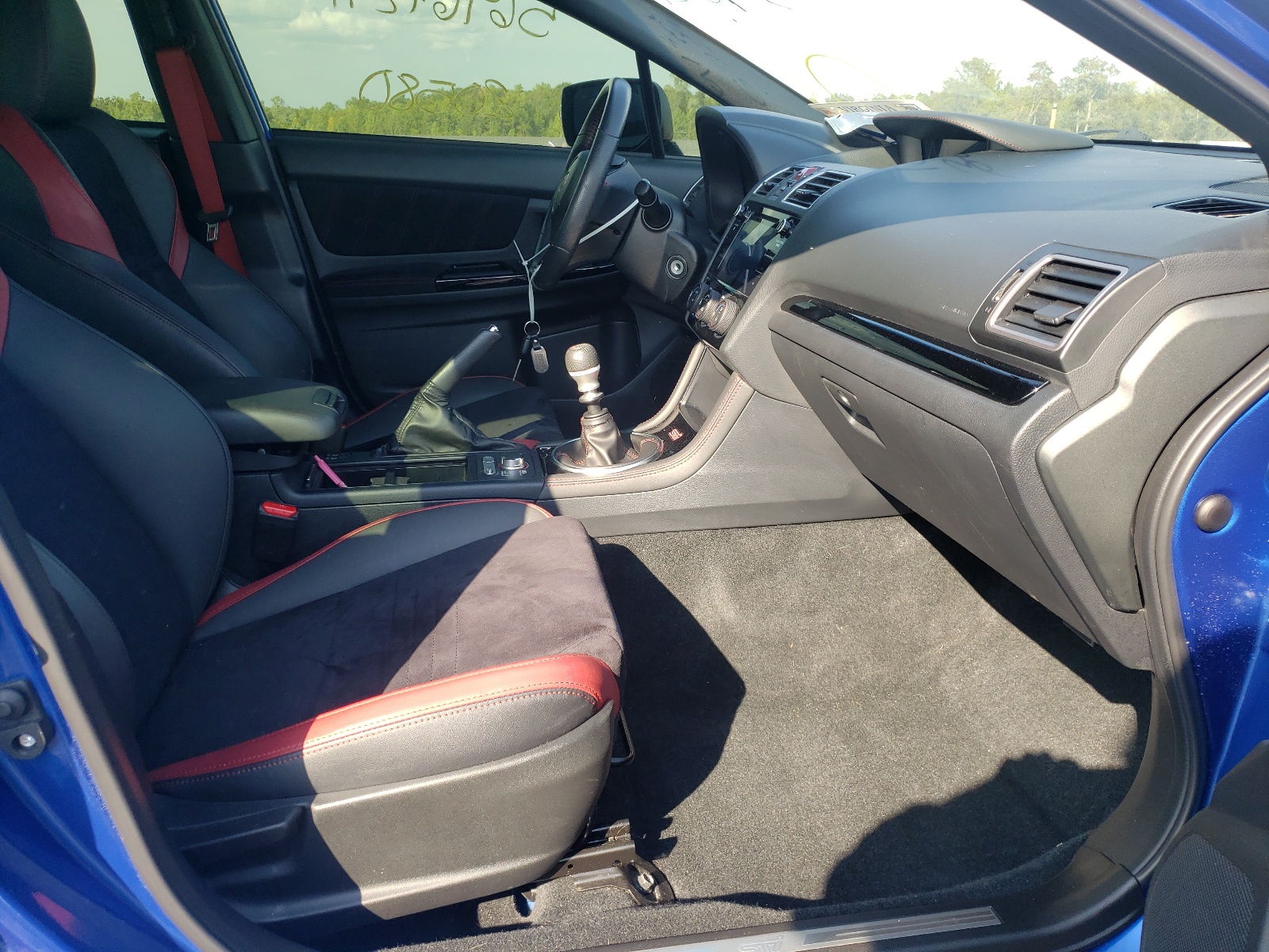 Photo 5 from auction – 2019 SUBARU WRX STI with VIN JF1VA2R62K9807260