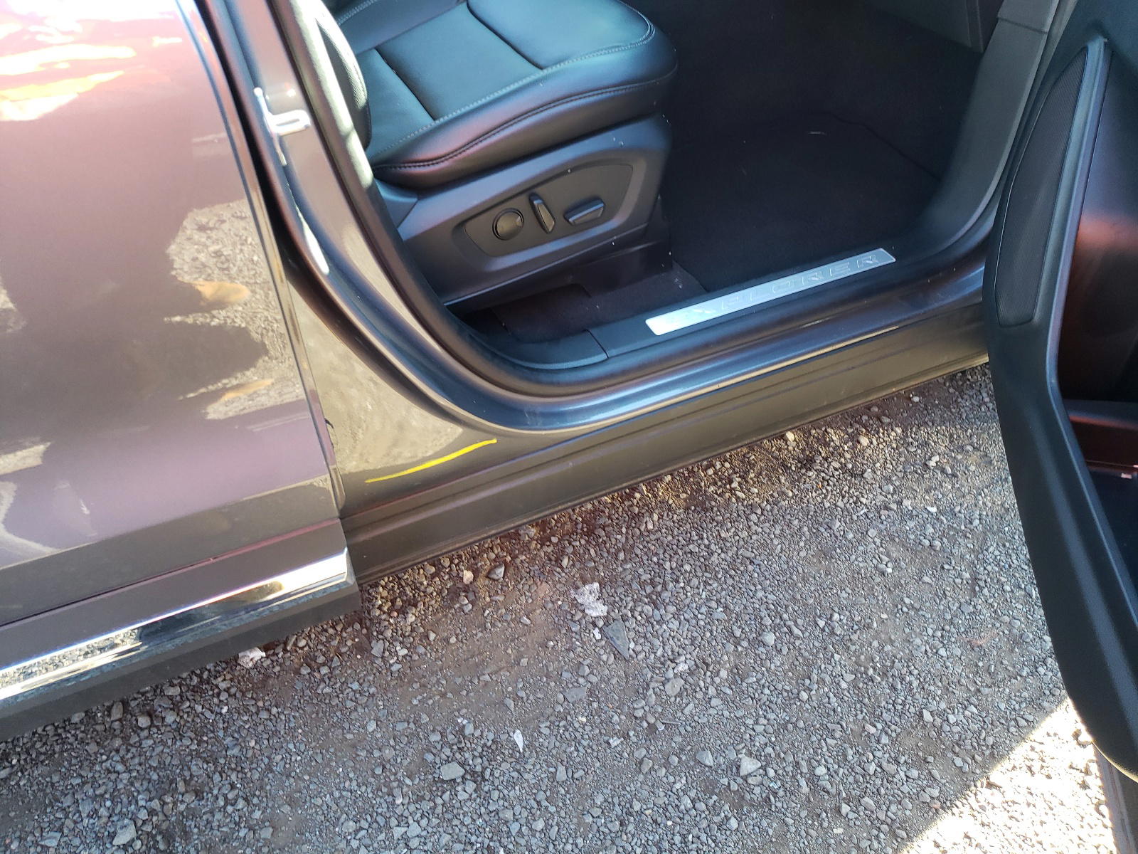 Photo 9 from auction – 2021 FORD EXPLORER L with VIN 1FMSK8FH7MGB45592