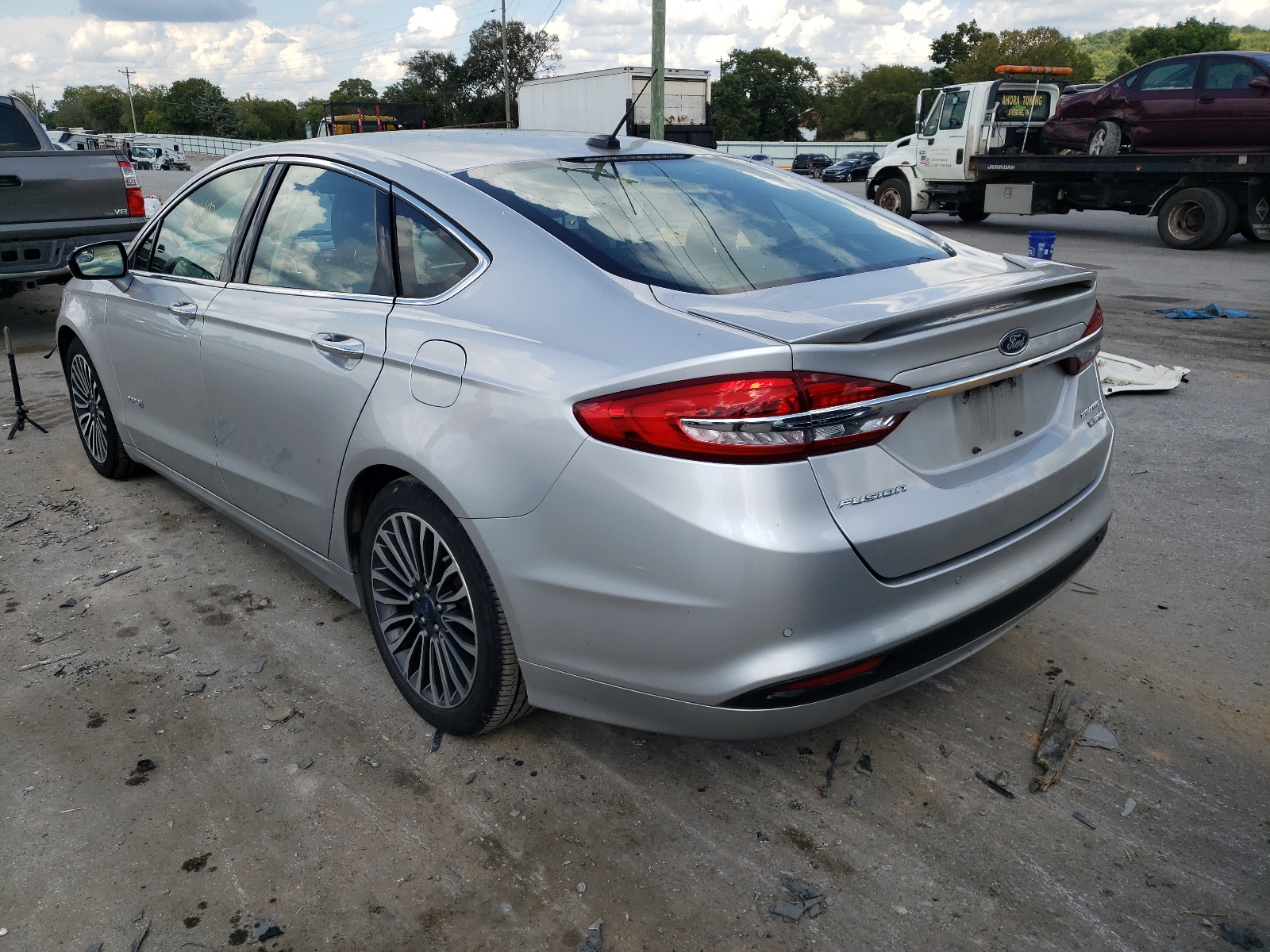 Photo 3 from auction – 2017 FORD FUSION TIT with VIN 3FA6P0RU4HR188082