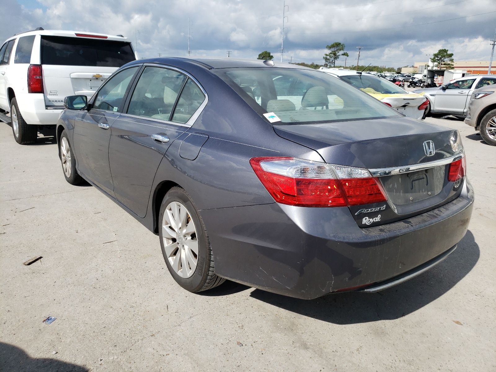 Photo 2 from auction – 2013 HONDA ACCORD EXL with VIN 1HGCR2F85DA011699