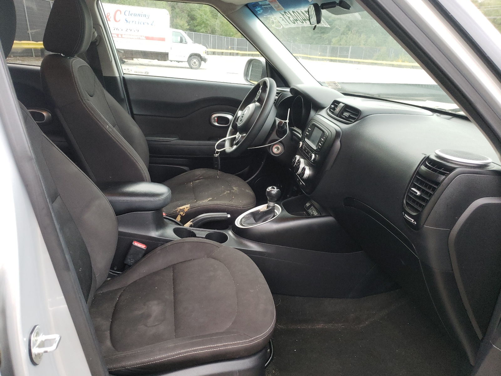 Zdjęcie 5 z aukcji – 2016 KIA SOUL z VIN KNDJN2A21G7841912